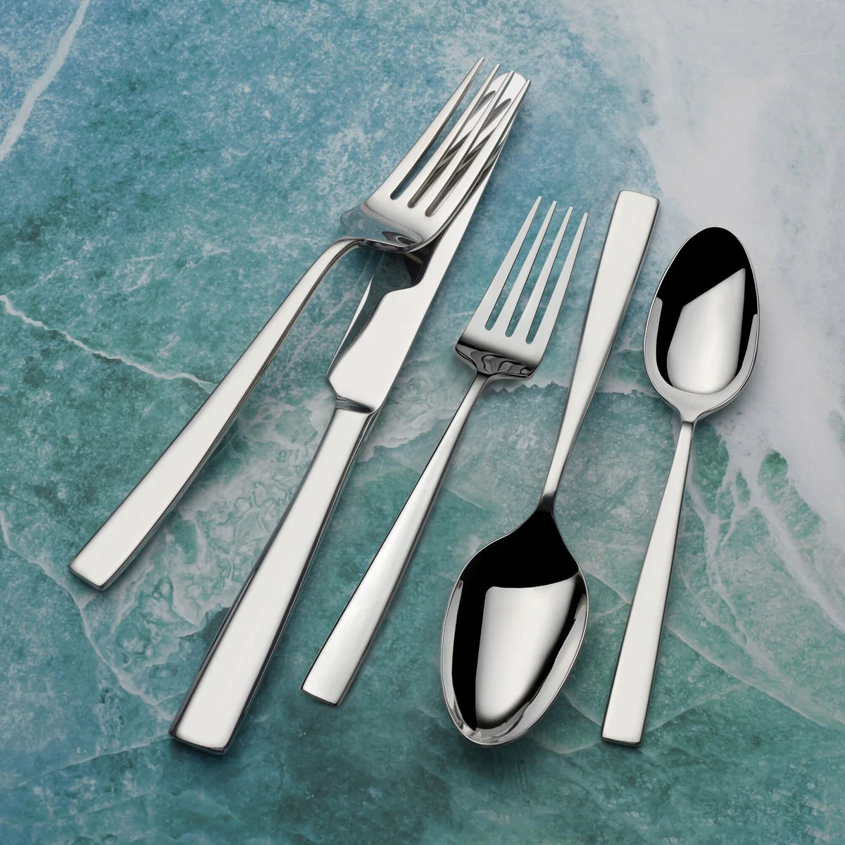Mikasa Everett 101-piece Flatware Set - Image 5