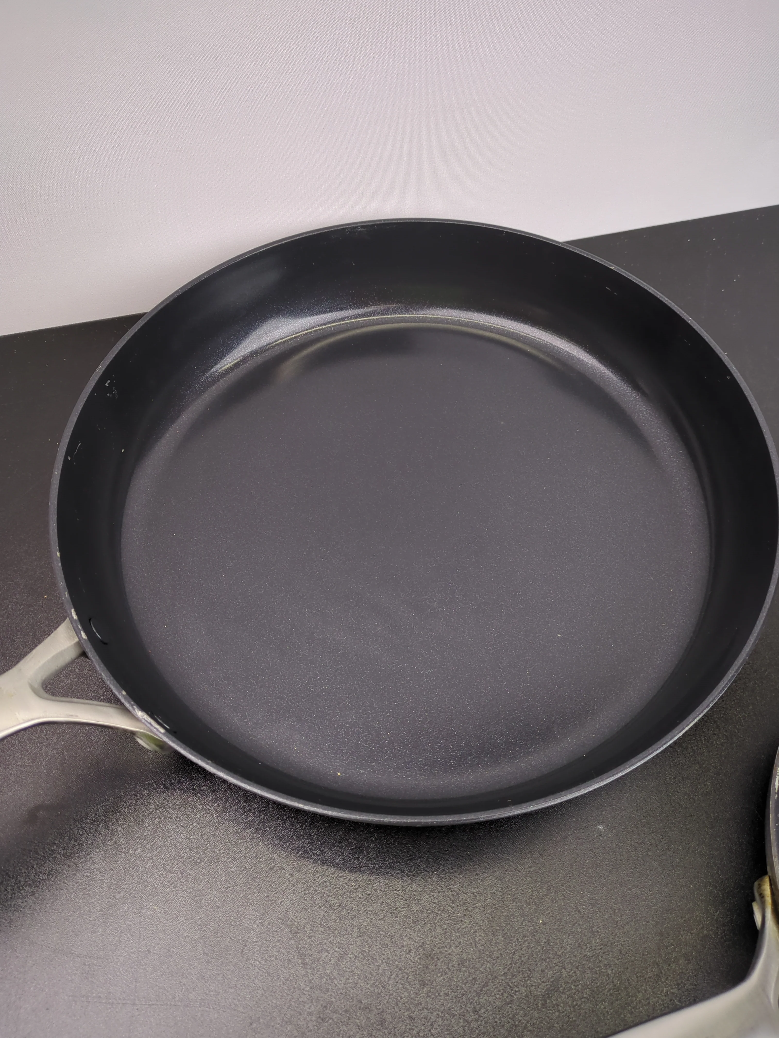 GreenPan GP5 Vista 3-Piece Frying Pan - Retail $149 - Image 2