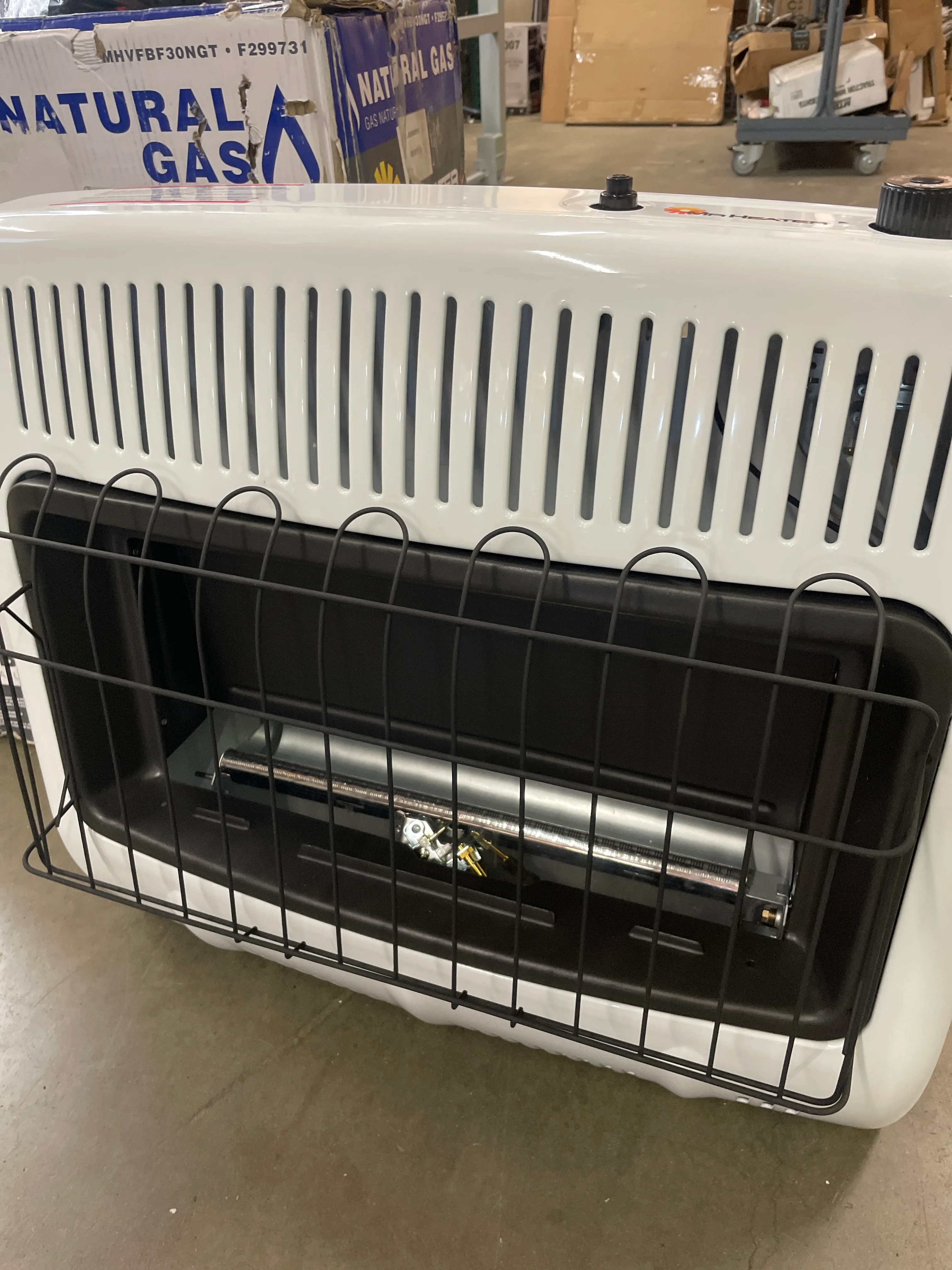 NEW - Mr. Heater 30,000 BTU Vent Free Blue Flame Natural Gas Heater MHVFB30NGT - Retail $193 - Image 4