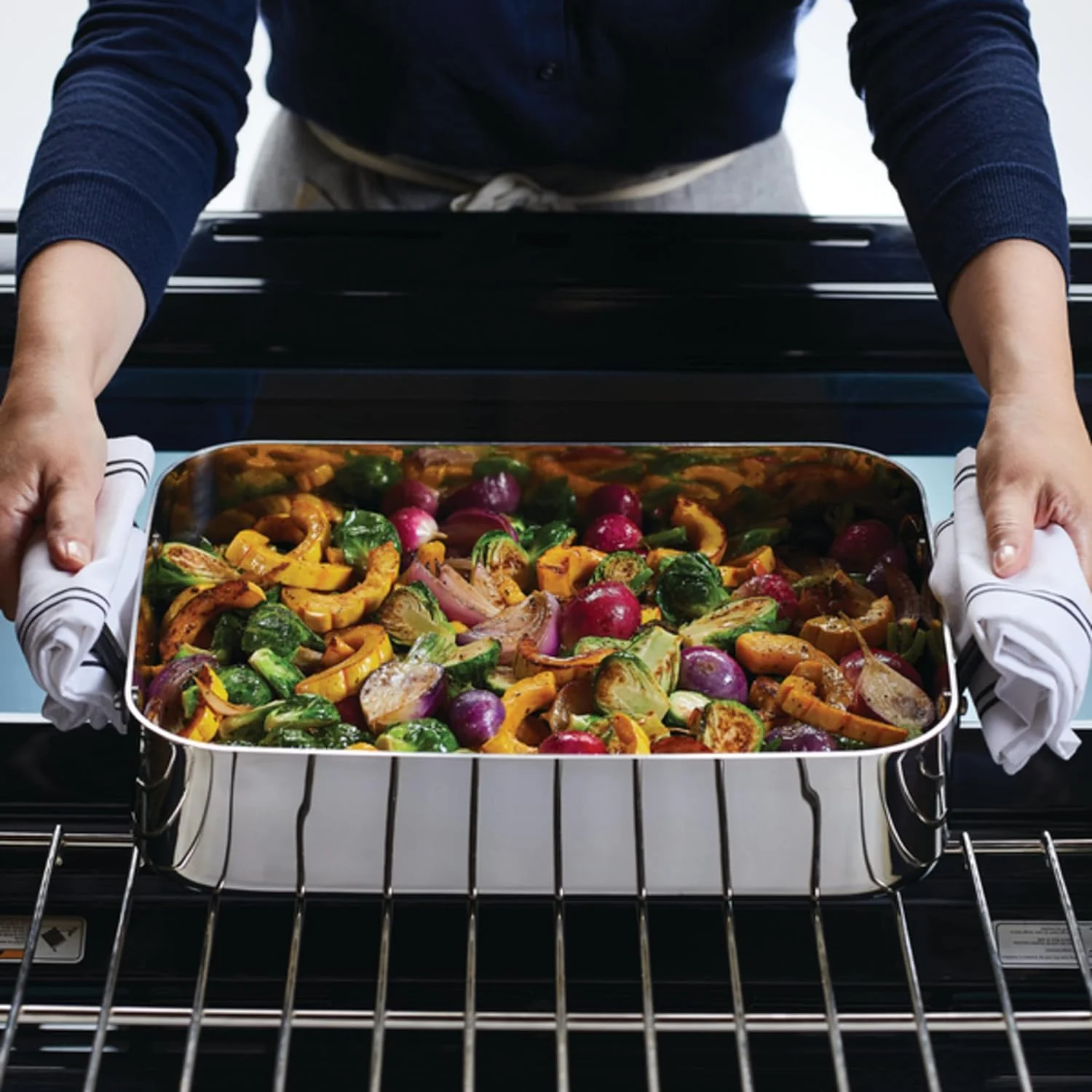 NEW - KitchenAid 5-Ply Clad Roasting Pan/Roaster with Removable Rack, 15 Inch x 11.5 Inch, Polished Stainless Steel - Retail $149 - Image 4