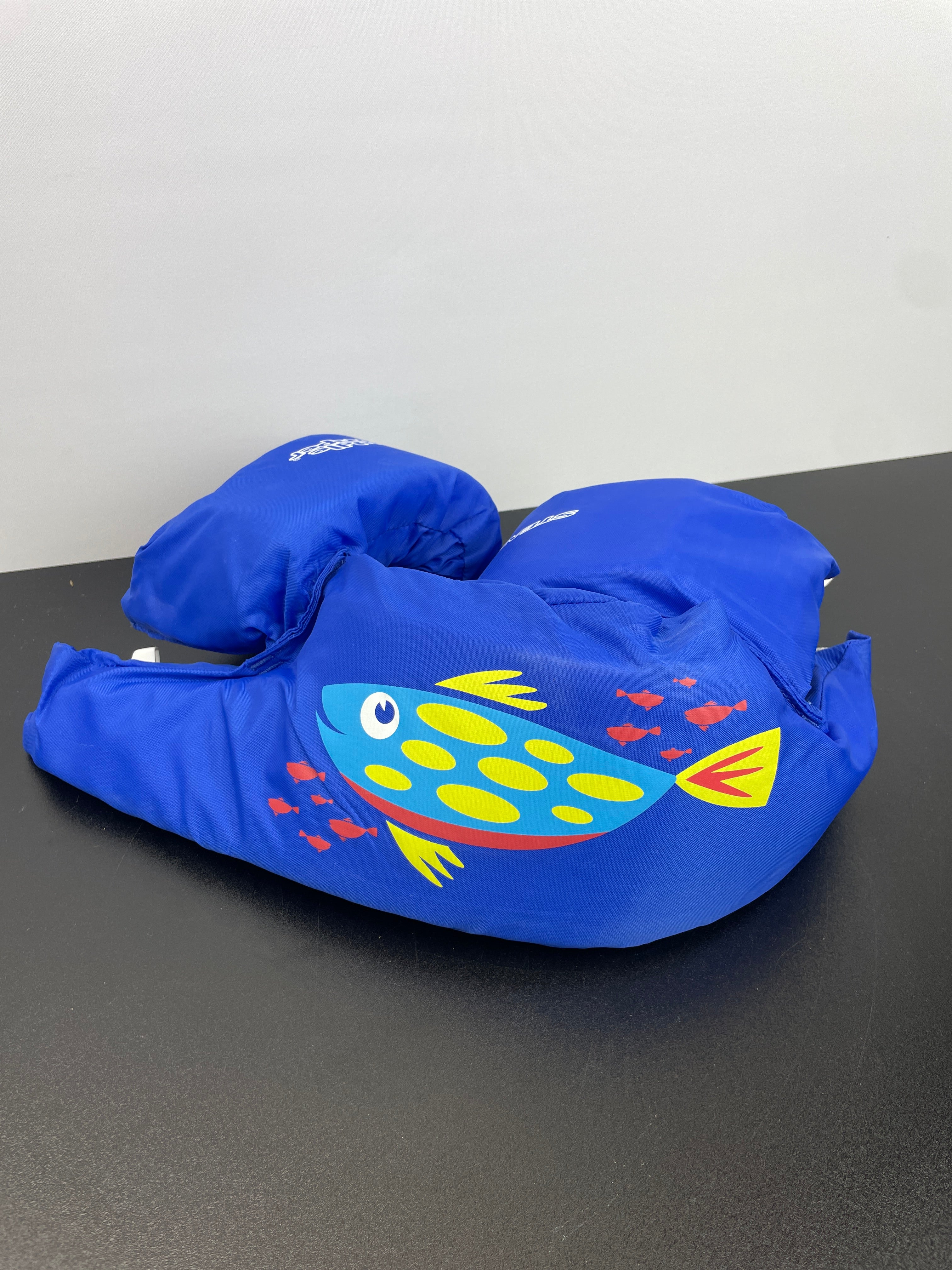 NEW - STEARNS Original Puddle Jumper Kids Life Jacket | Life Vest for Children, Blue Fish, 30-50 lb - Retail $22 - Image 2