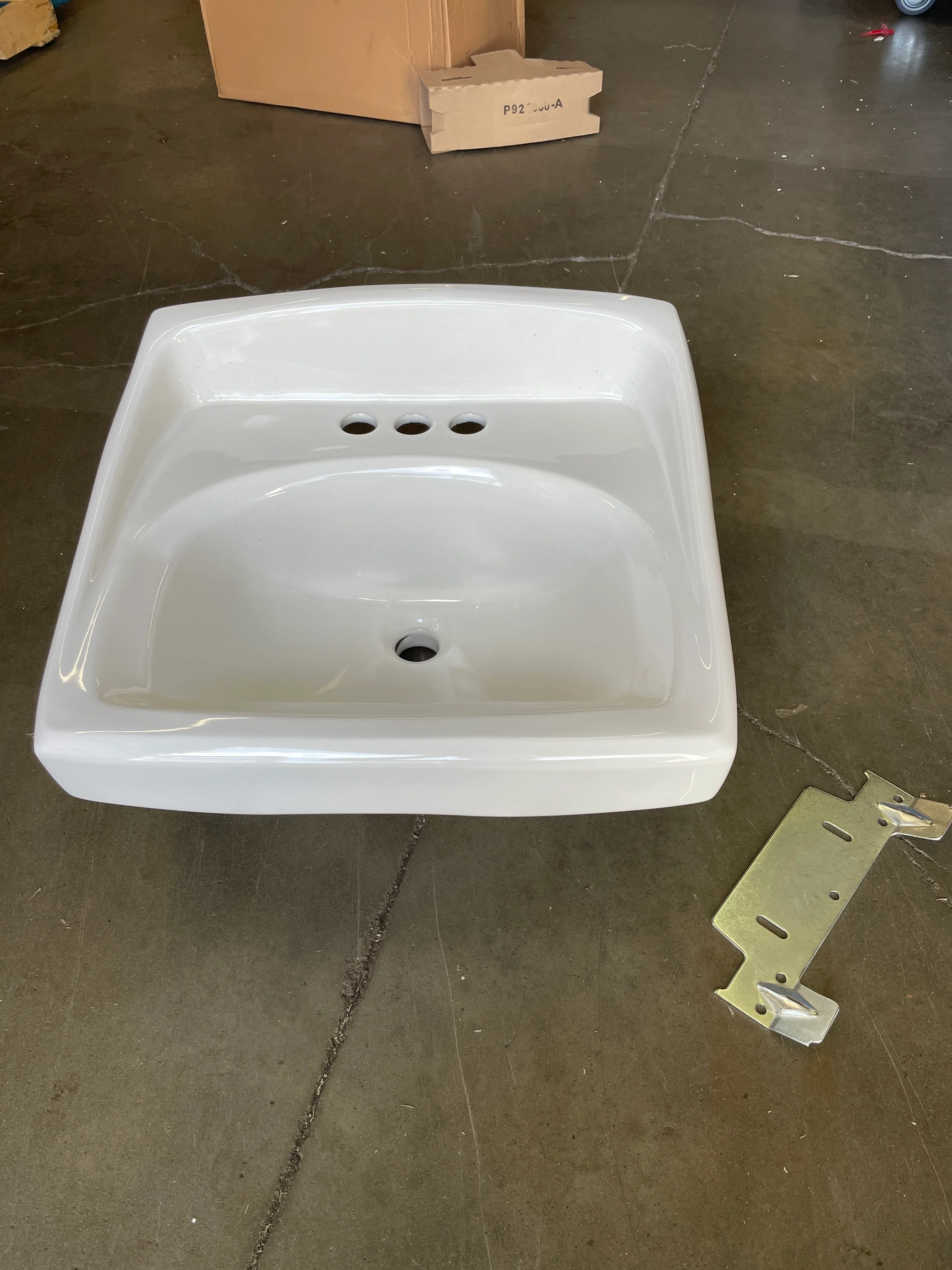 NEW - American Standard 0355012.020 0355.012.020 Wall-Mount Lavatory Sink, 1.25 in, White - Retail $67 - Image 4
