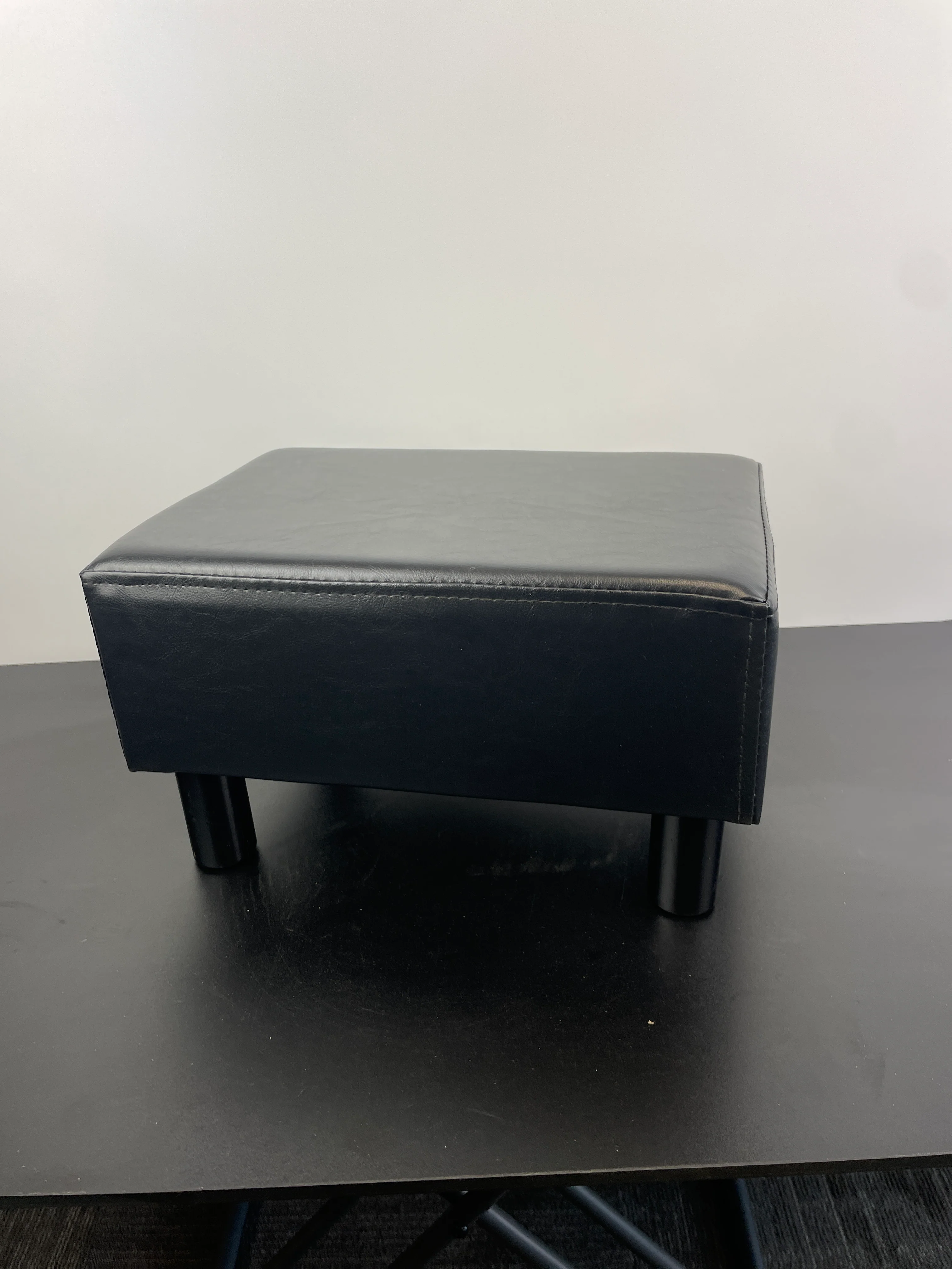 NEW - 16 inches Footstool Ottoman with 4 Stable Wooden Legs, Small Under Desk Footrest, Black PU Faux Leather Step Stool with Padded Seat for Living Room Bedroom - Retail $35 - Image 6