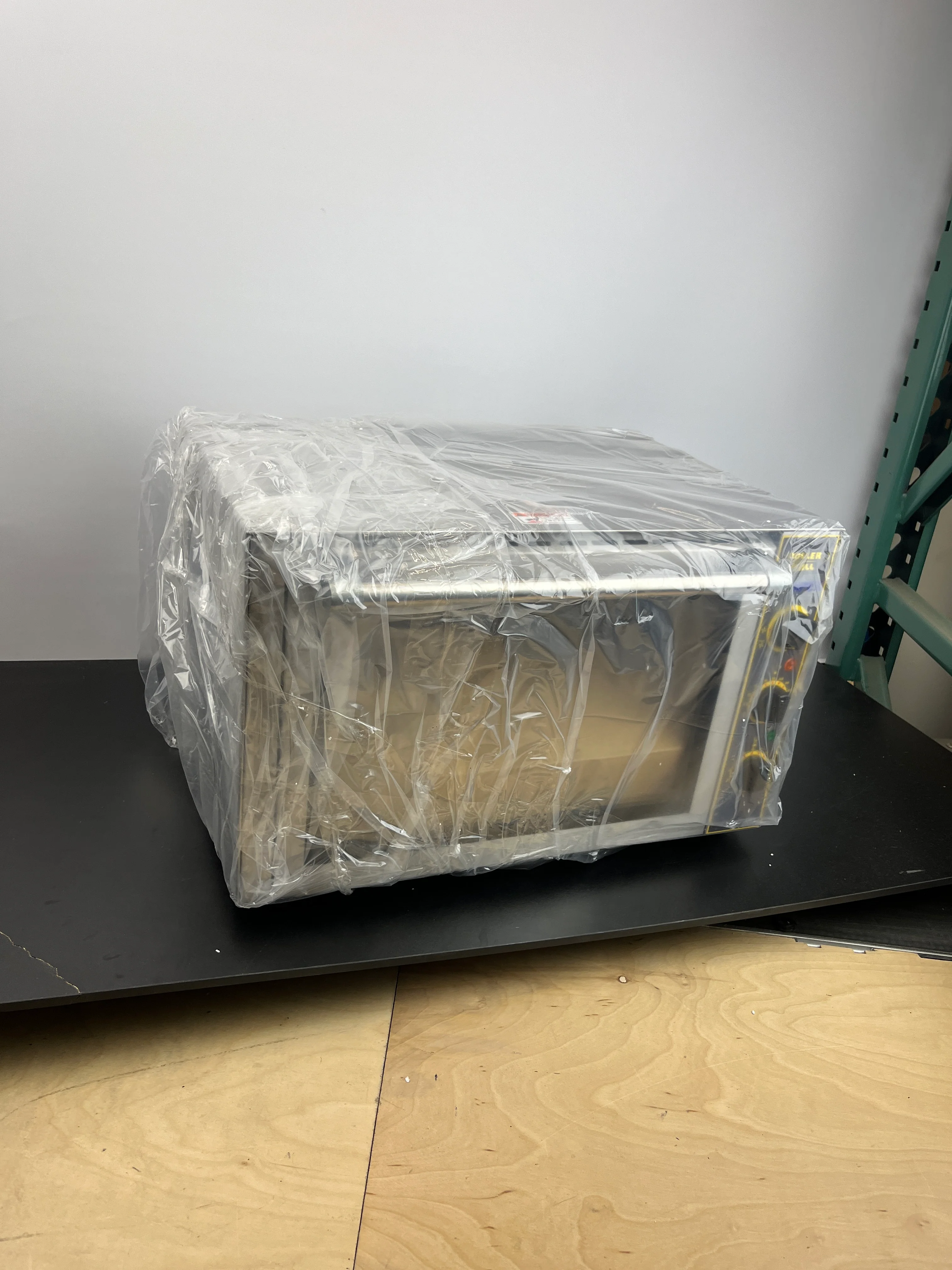 NEW - Equipex FC-33/1 Electric Quarter-Size Countertop Convection Oven/Broiler, 120v, NSF - Retail $1155 - Image 3