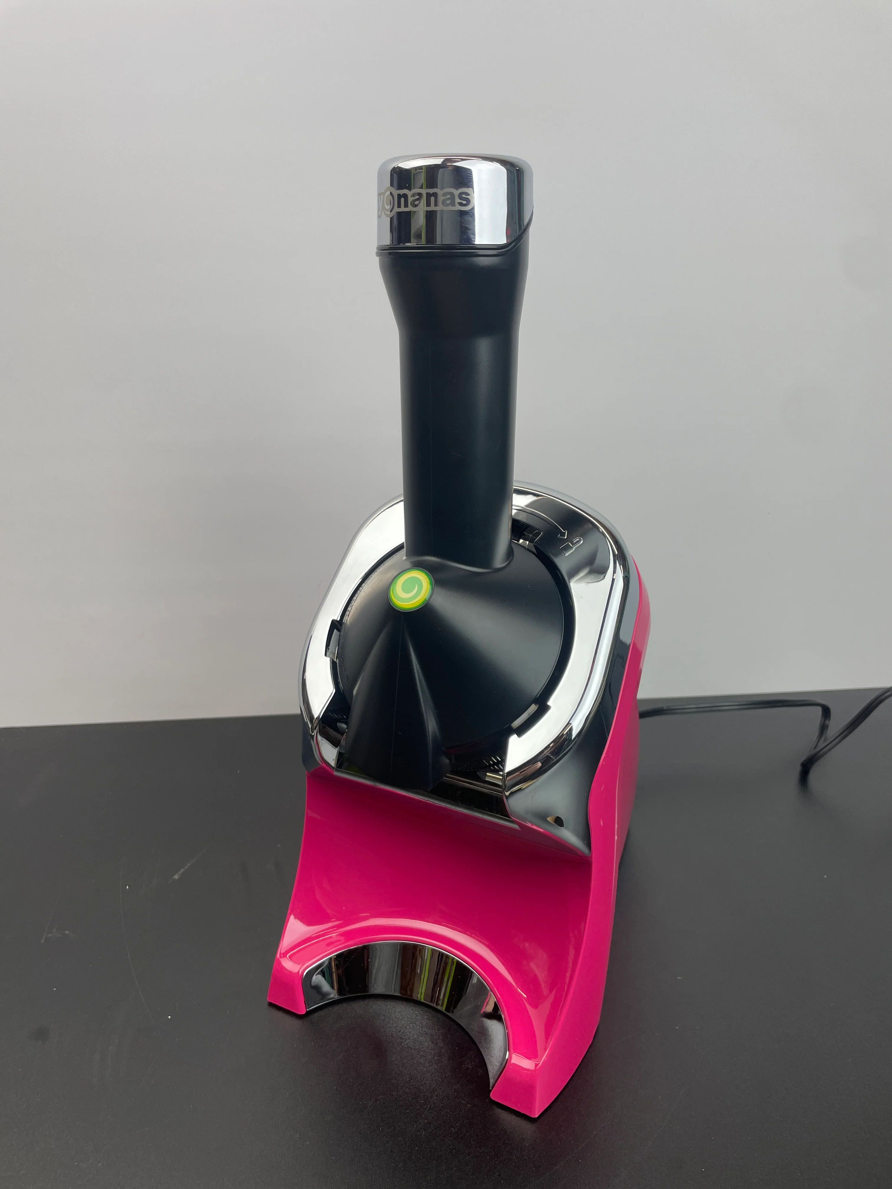NEW - Yonanas 988HP Deluxe Vegan Non-Dairy Frozen Fruit Soft Serve Dessert Maker, BPA Free, Includes 75 Recipes, 200 Watts, Pink - Retail $59 - Image 4
