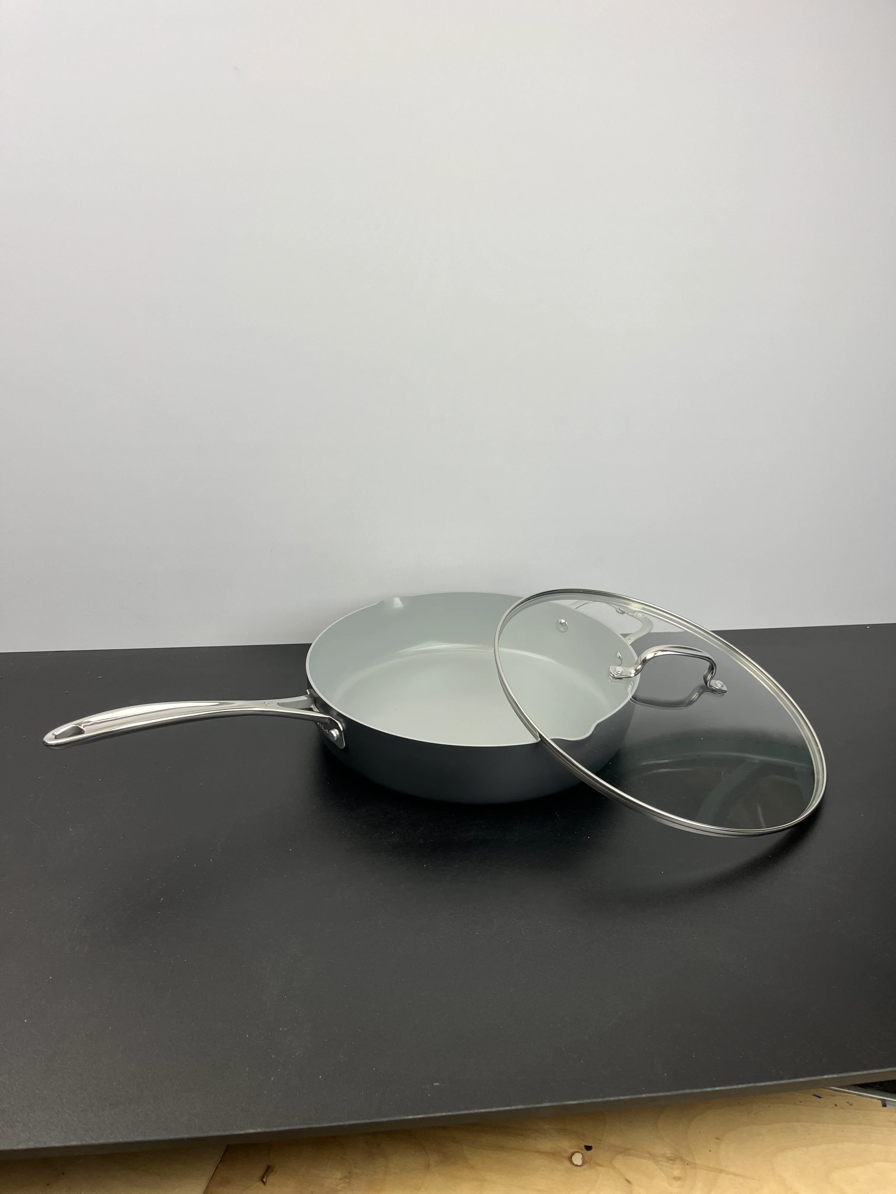 Henckels Ceramic Nonstick 5-Quart Everyday Sauté Pan - Retail $32 - Image 5
