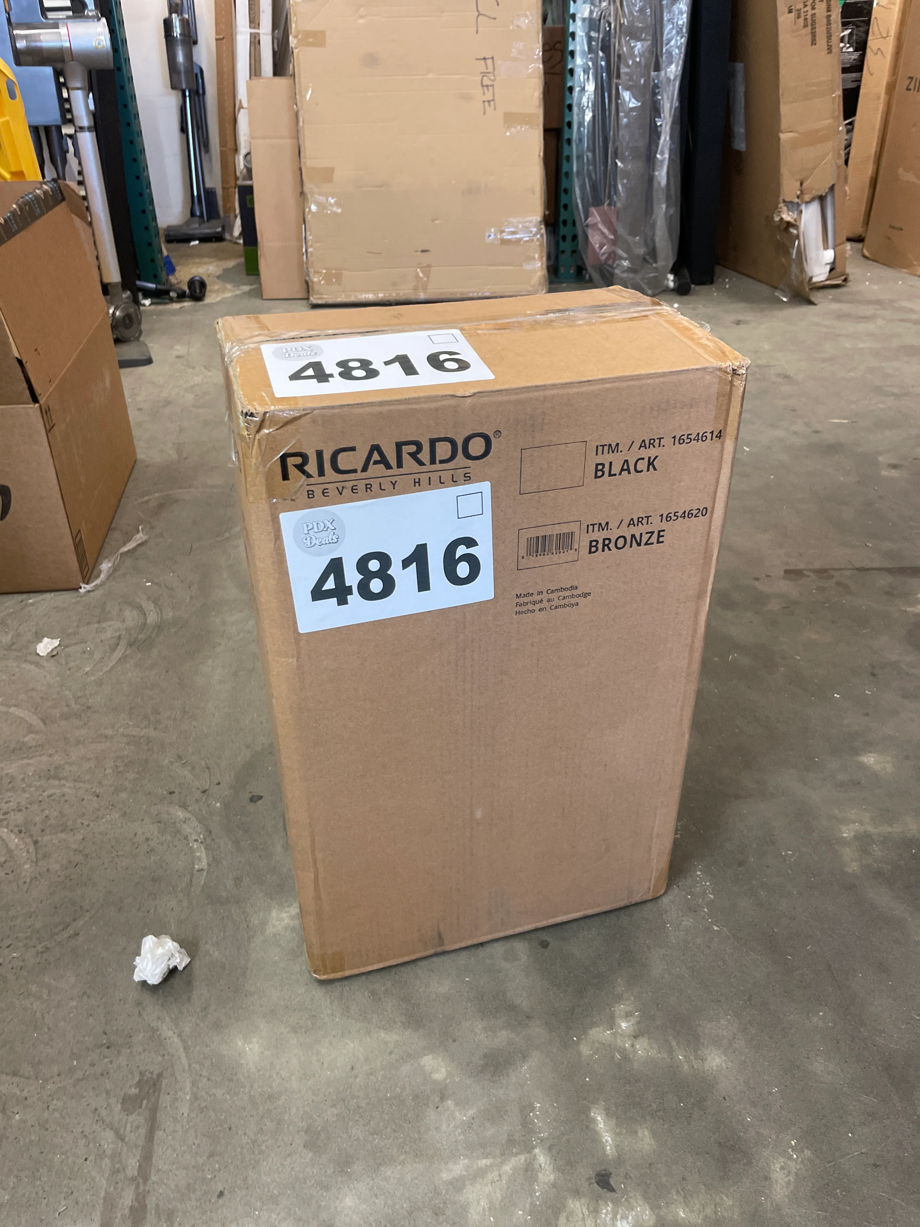 NEW - Ricardo Front Opening Carry On Spinner Luggage Suitcase in Bronze - Retail $89 - Image 3