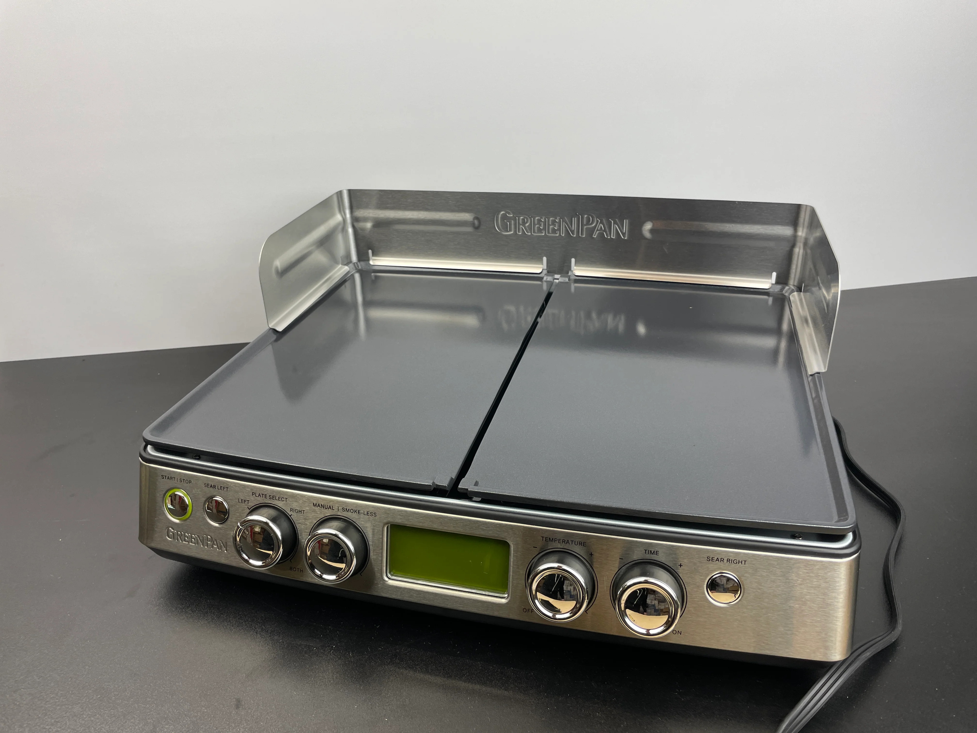 Like NEW - GreenPan XL Smoke-Less Grill & Griddle - Retail $299 - Image 4