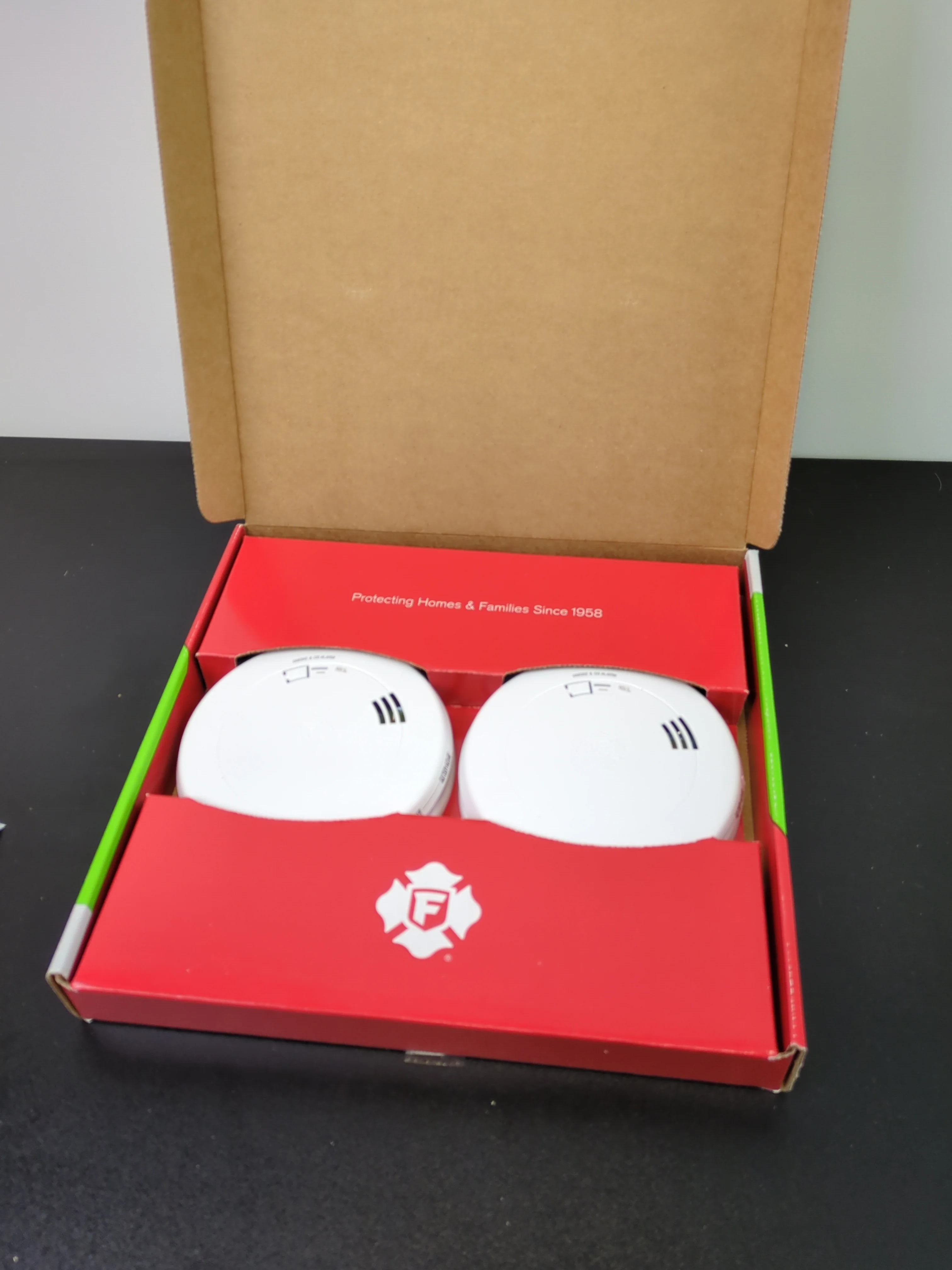 First Alert Precision Detection, 10-year Battery Smoke and Carbon Monoxide Alarm, 2-pack - Image 4