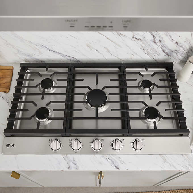 NEW w/ minor dmg - LG 30” GAS Cooktop with UltraHeat 20K BTU Burner - Retail $849 - Image 2