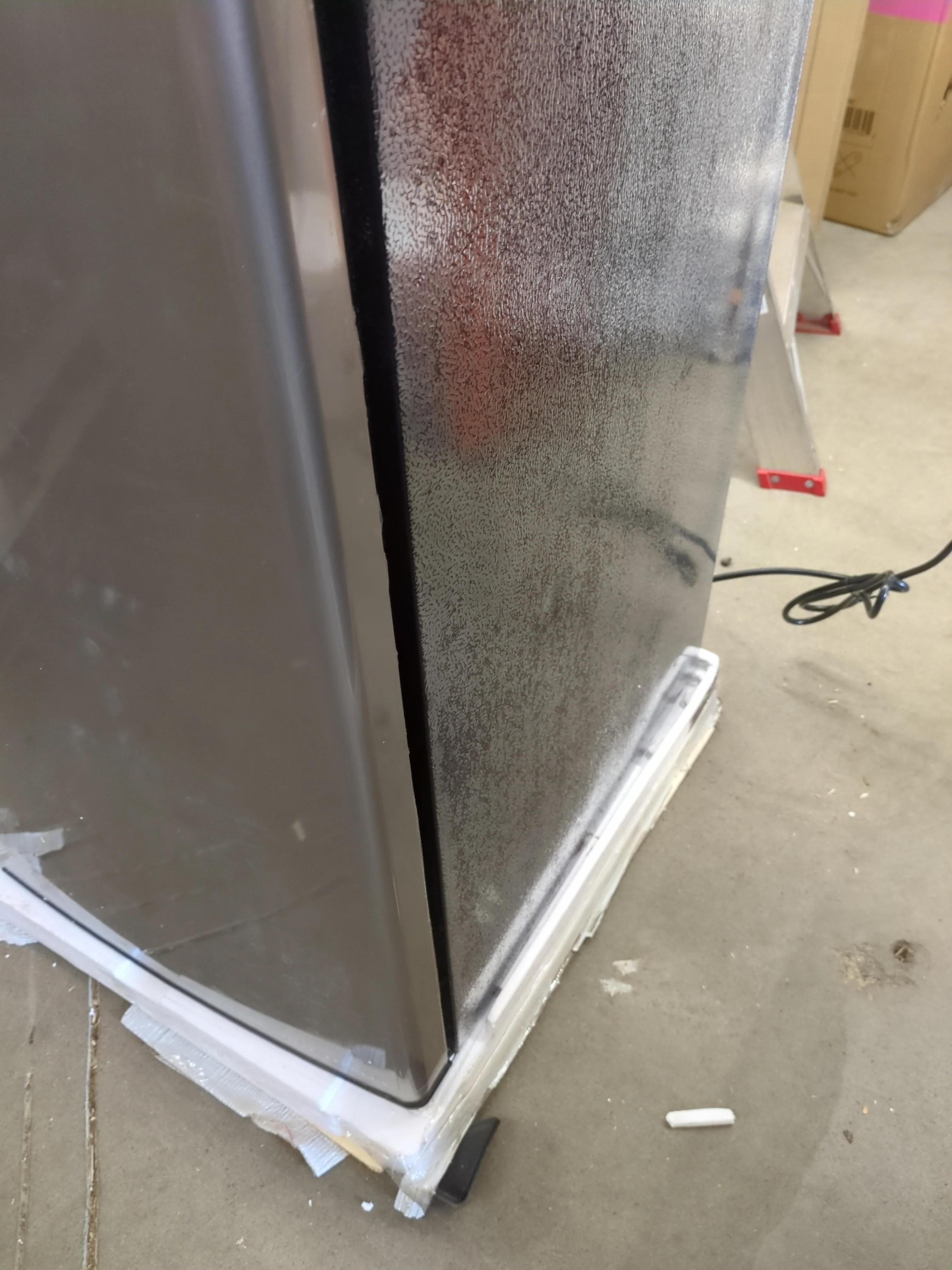 NEW - RCA RFR725 2 Door Apartment Size Refrigerator with Freezer, Stainless,7.5 cu ft - Retail $298 - Image 5