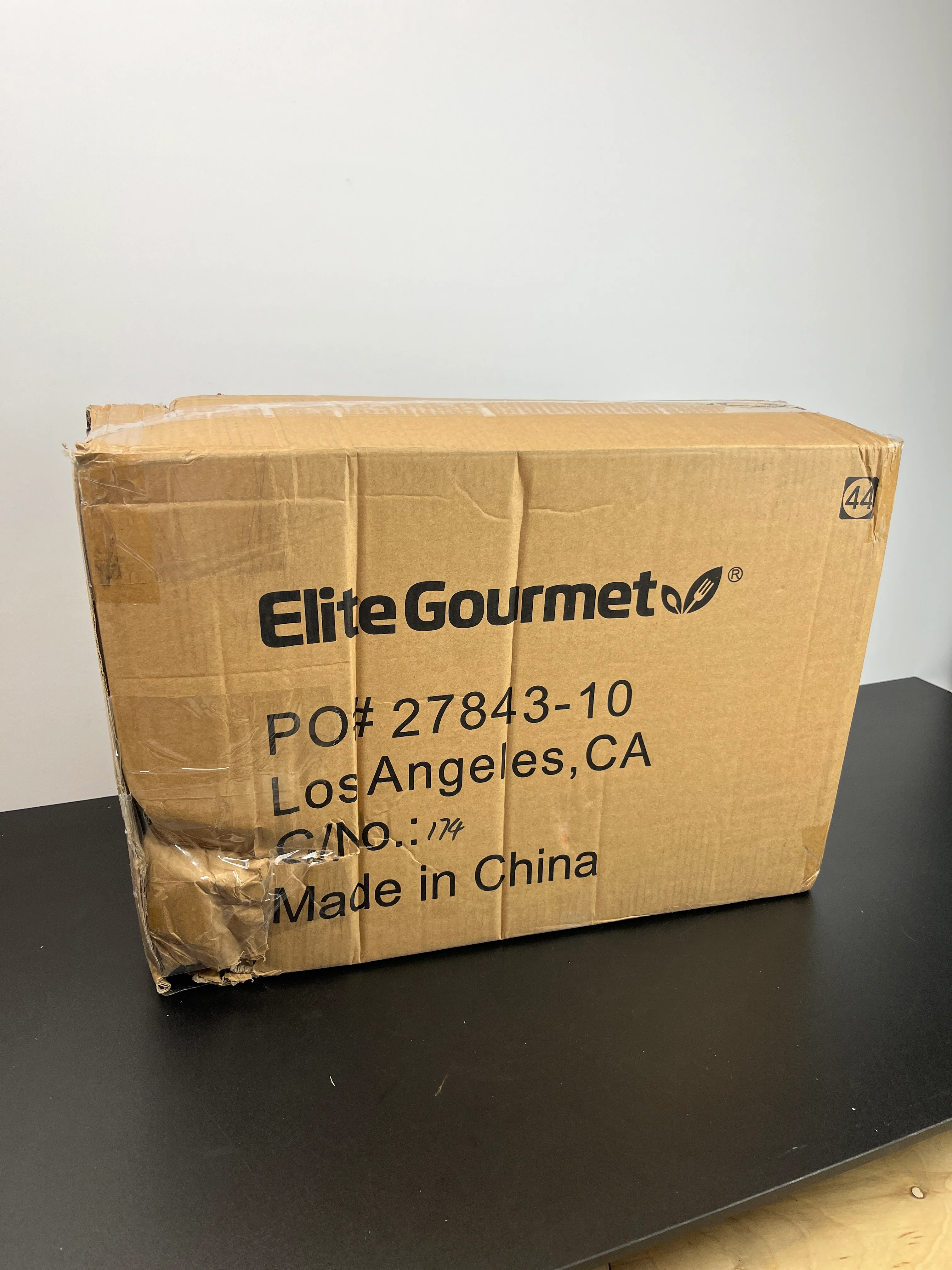 NEW - Elite Gourmet EG-6203# Extra Deep 16"x13"x3.2" (10.5Qt.) Scratch Resistant, Easy Pour Spout Dishwasher Safe, Non-stick Electric Skillet with Glass Vented Lid, Adjustable Temperature, Black - Retail $59 - Image 7