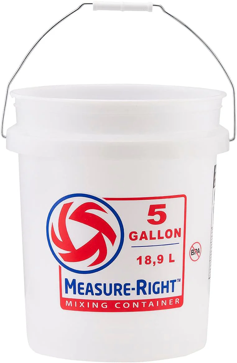 NEW - United Solutions 5 Gallon Measure Right Bucket with Graduated Marking in Gallon and Liters, 2 Pack - Retail $19