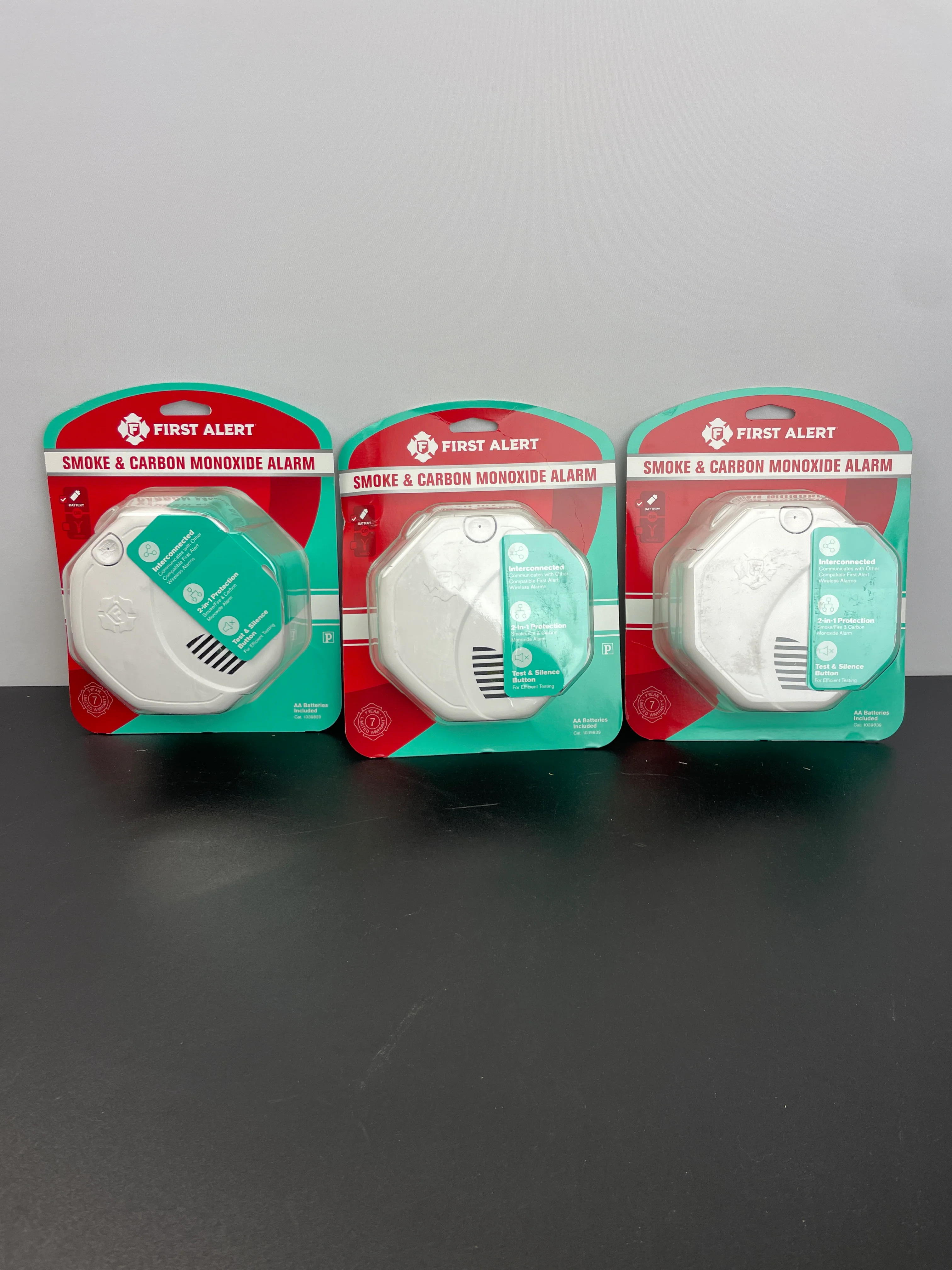 NEW - First Alert Smoke and Carbon Monoxide Alarm, 3-pack - Retail $99 - Image 3