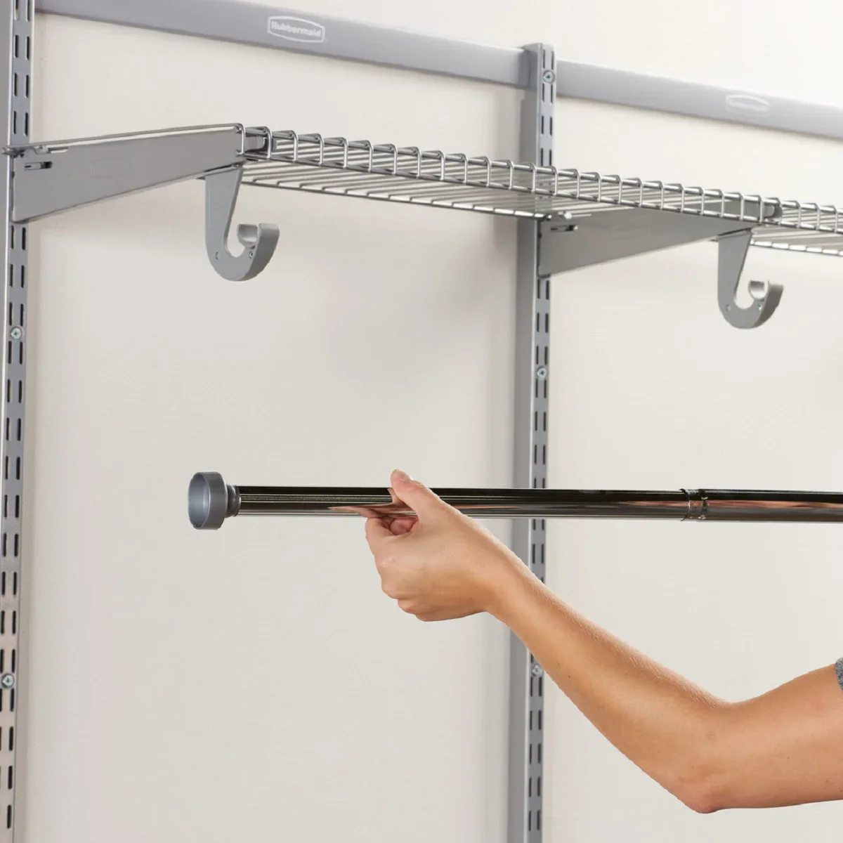 Rubbermaid Configurations 4' to 8' Expandable Closet Kit, Titanium - Retail $99 - Image 3