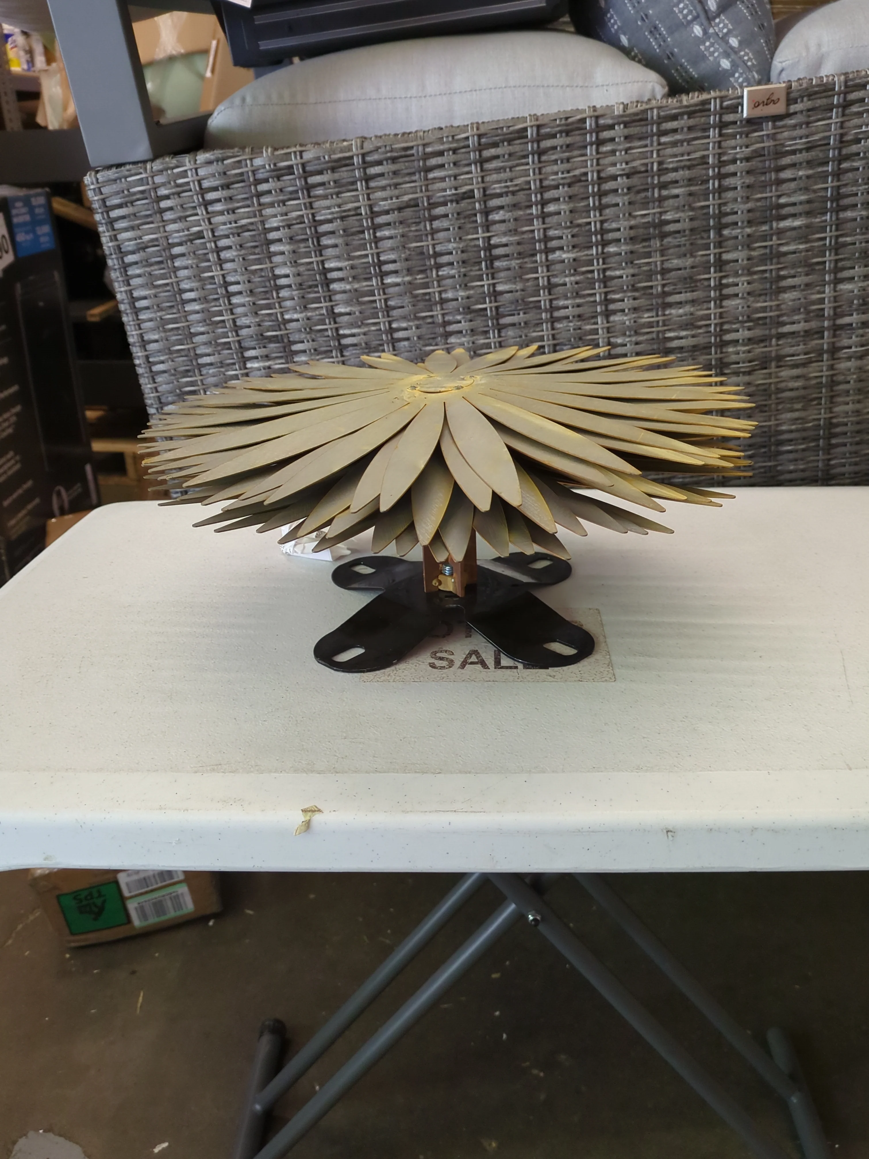 NEW - Yucca Sculpture by Desert Steel - Retail $119 - Image 3