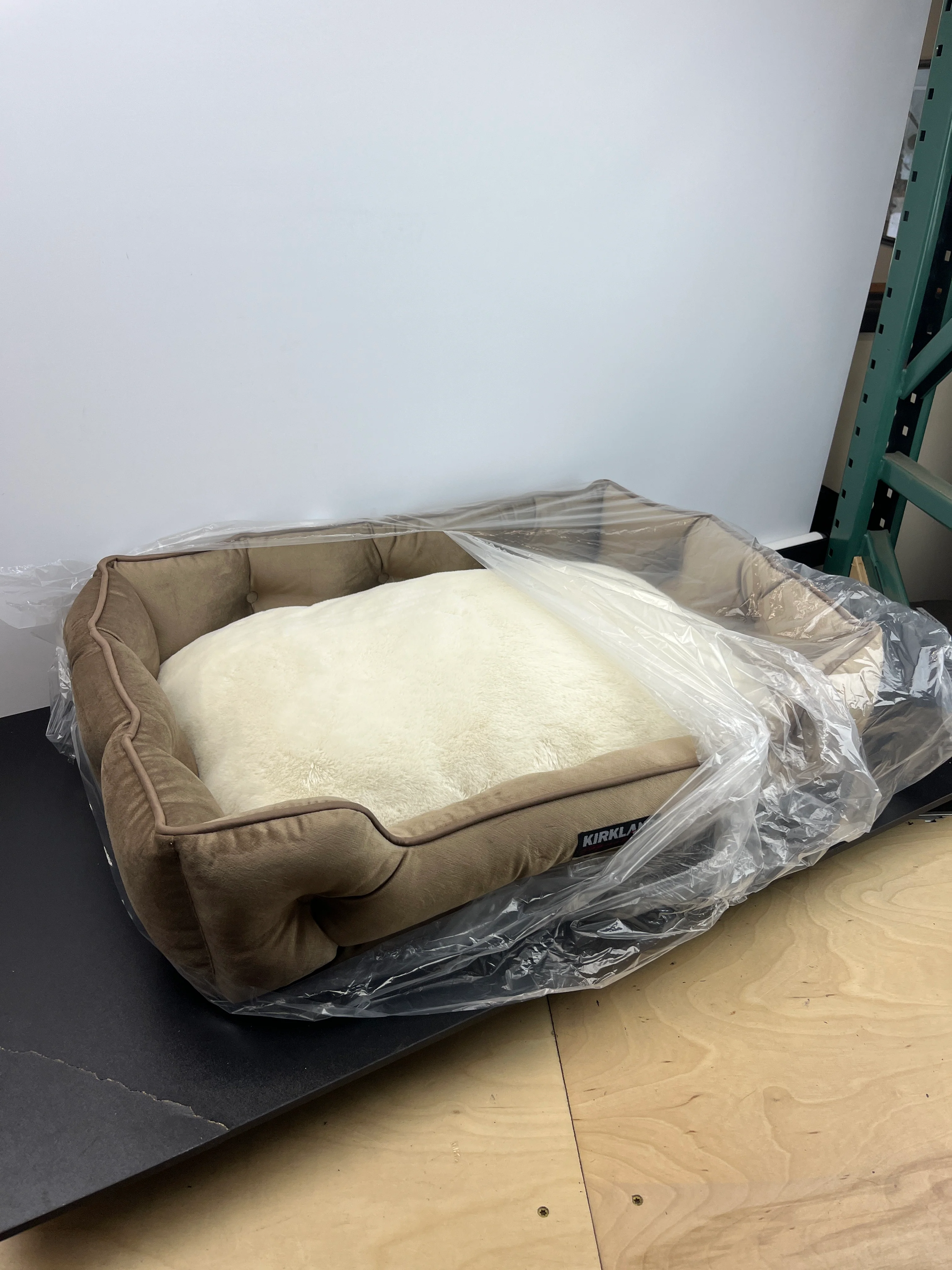 NEW - Kirkland Signature Tufted Cuddler Pet Bed, Tan - Retail $34 - Image 2