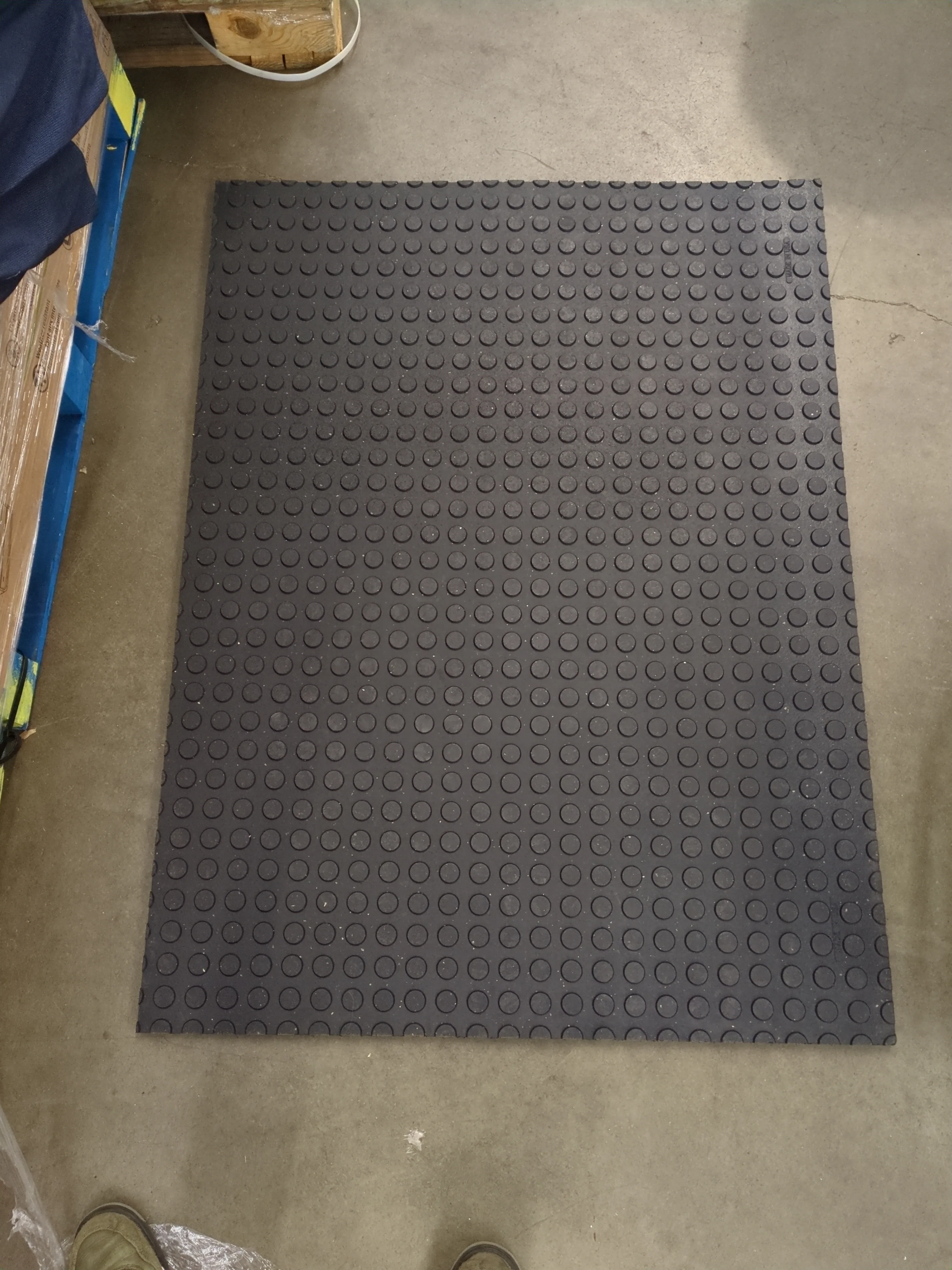 Traction Premium Rubber Flooring - Retail $29 - Image 2