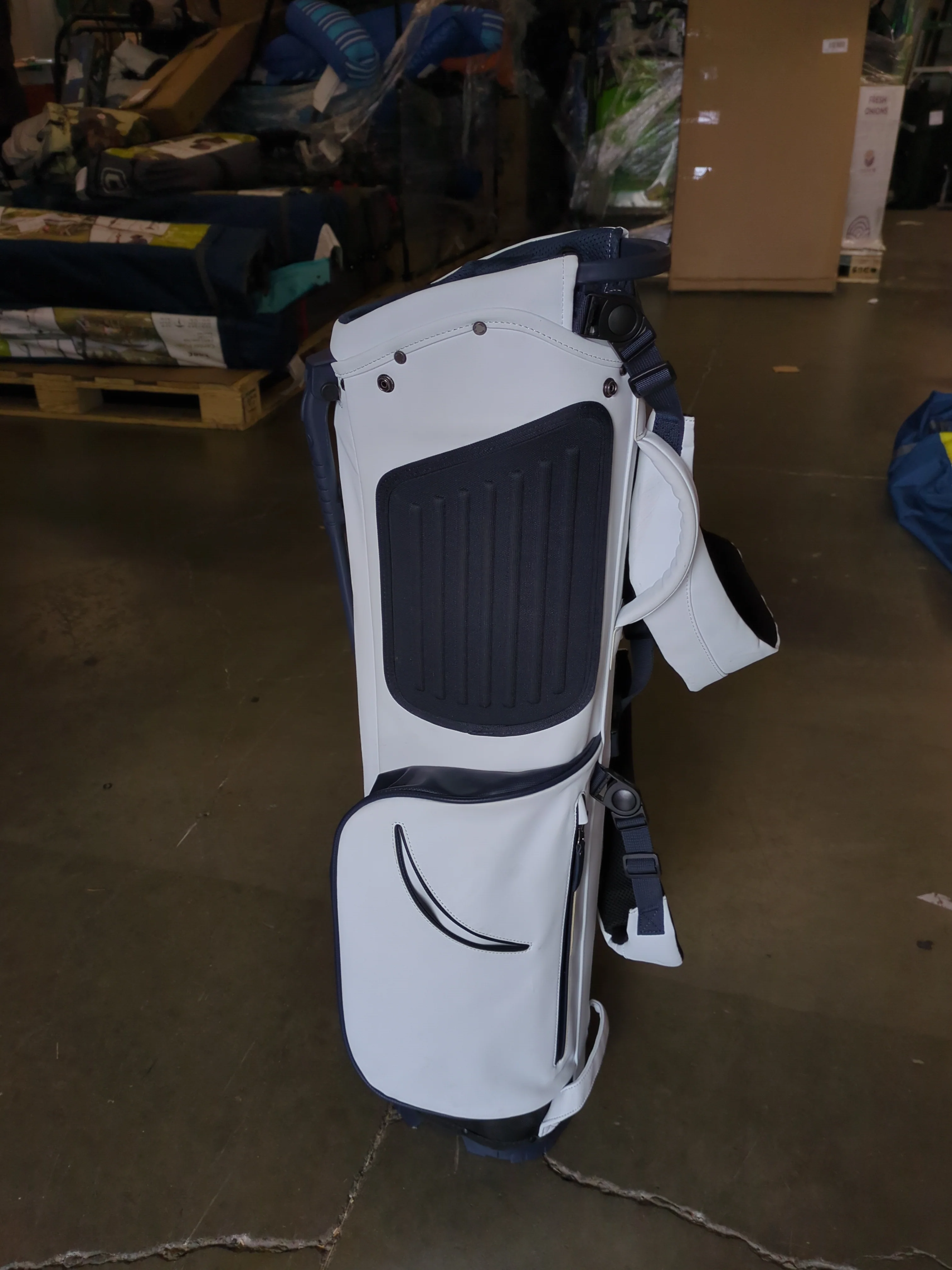Stitch Golf Stand/Carry Bag - Retail $129 - Image 3