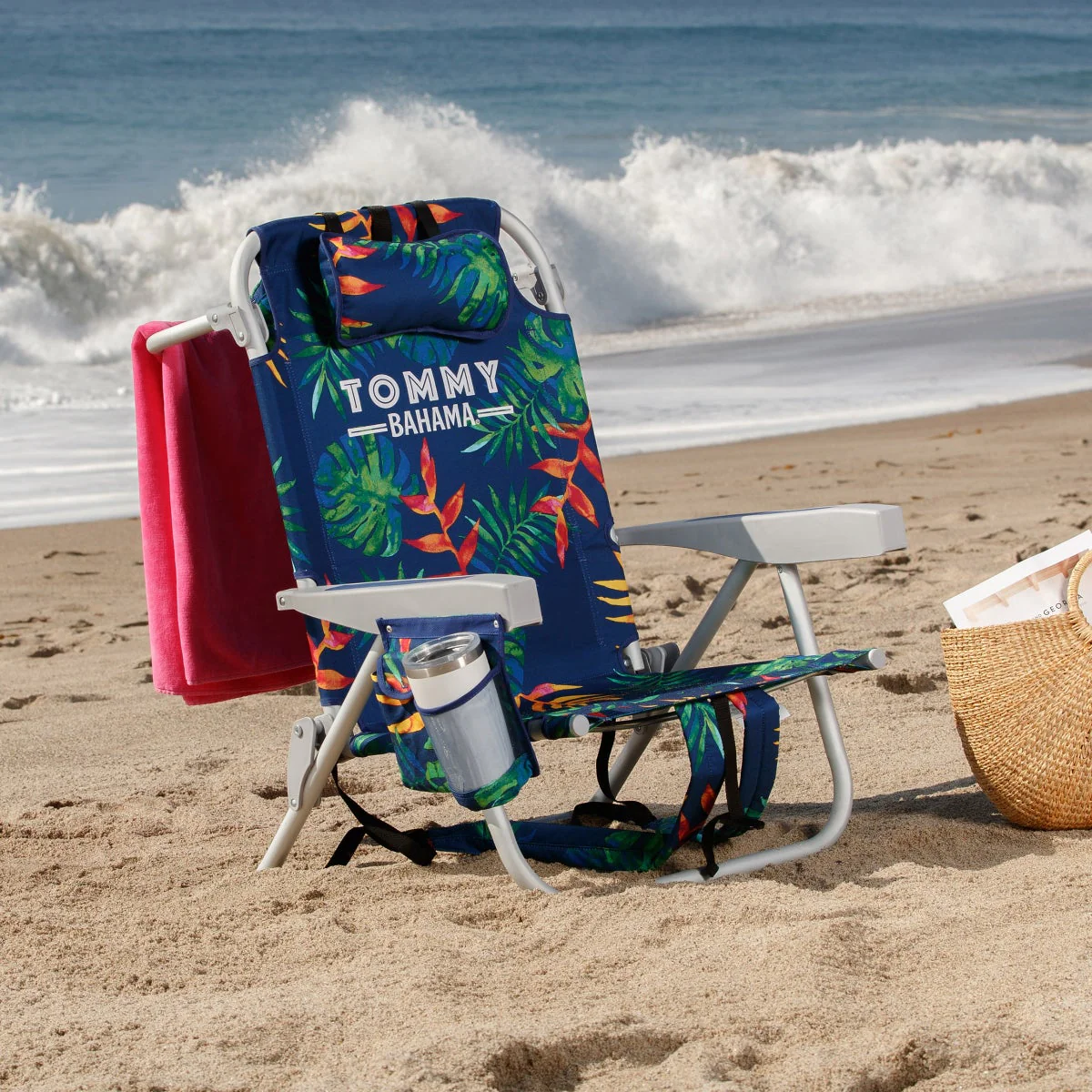 Tommy Bahama Beach Chair 2-pack - Image 5