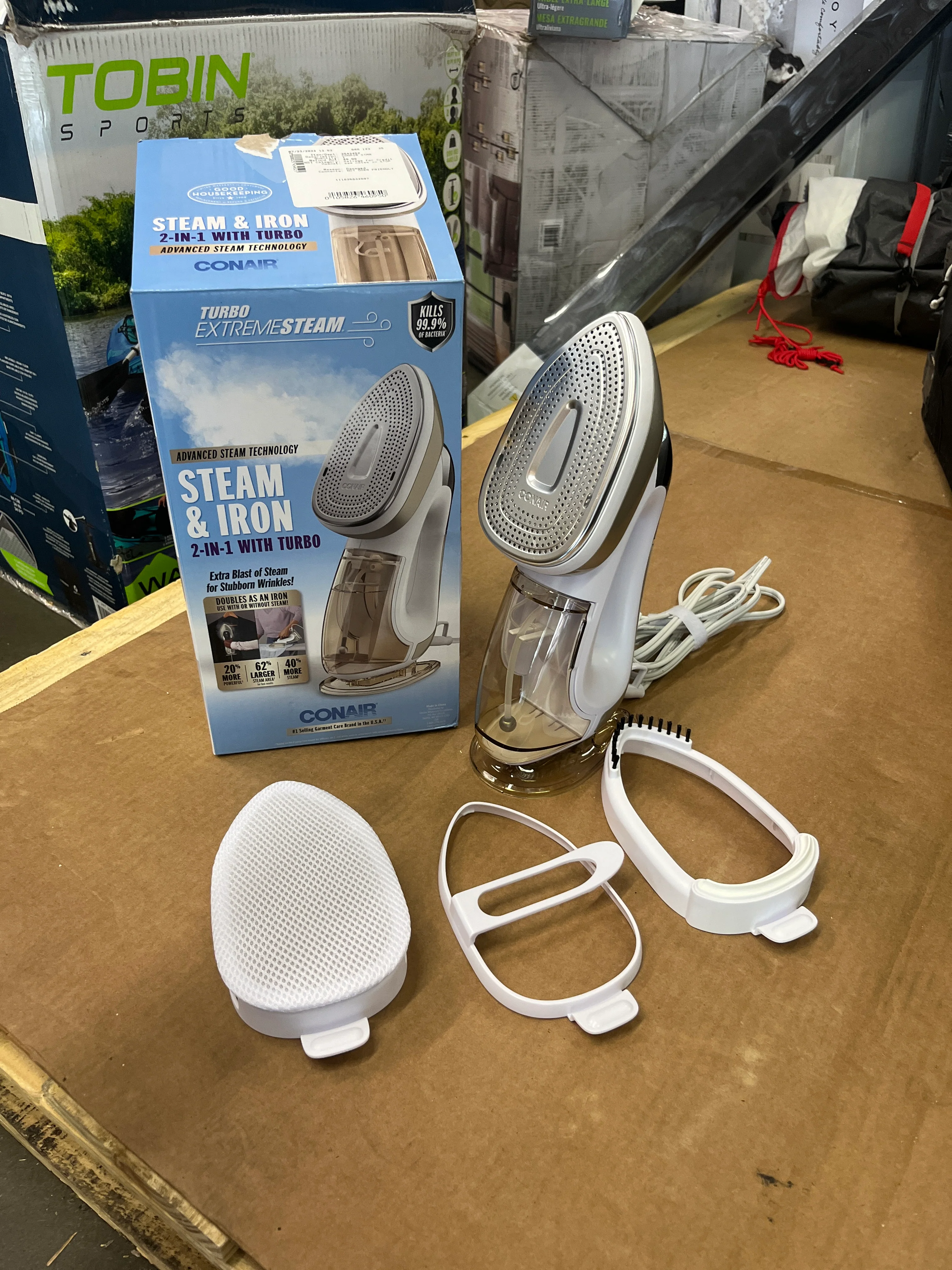 Conair ExtremeSteam 2-in-1 Handheld Steamer & Iron - Retail $57 - Image 2