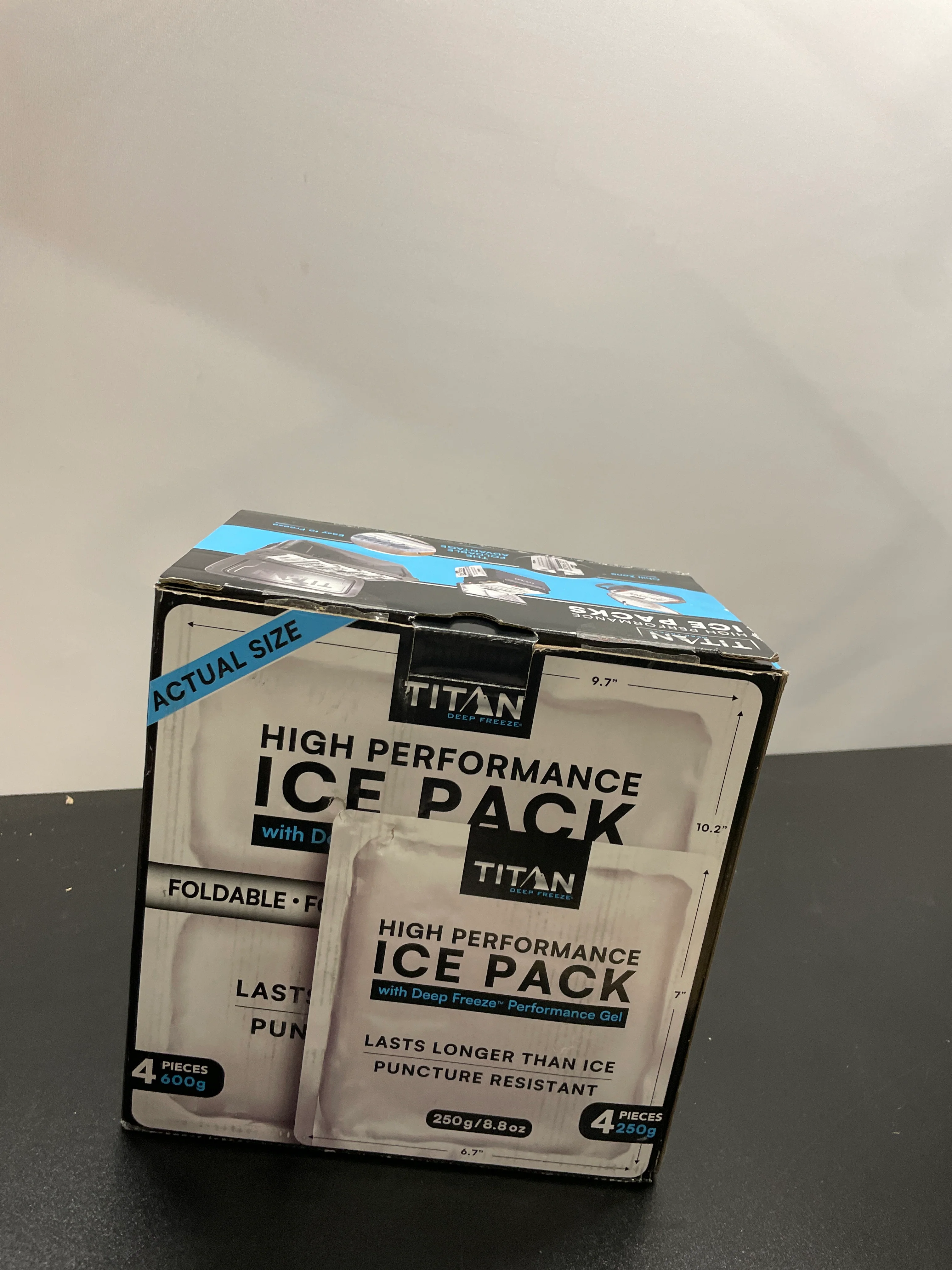 Titan High Performance Ice Pack Set, 8-pack - Retail $24 - Image 2