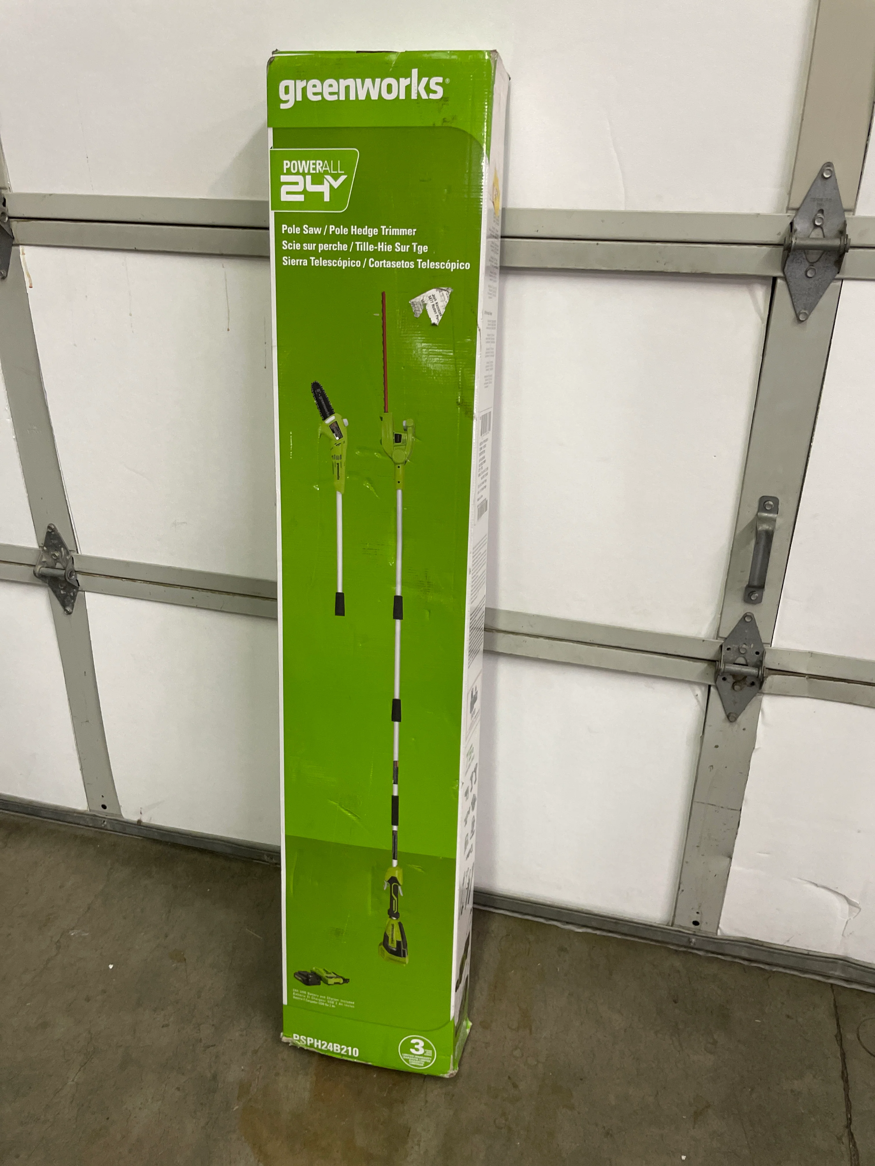 24V 8in Cordless Battery Polesaw & Pole Hedge Trimmer Combo Kit w/ 2Ah USB Battery and Charger- Retail $199 - Image 3