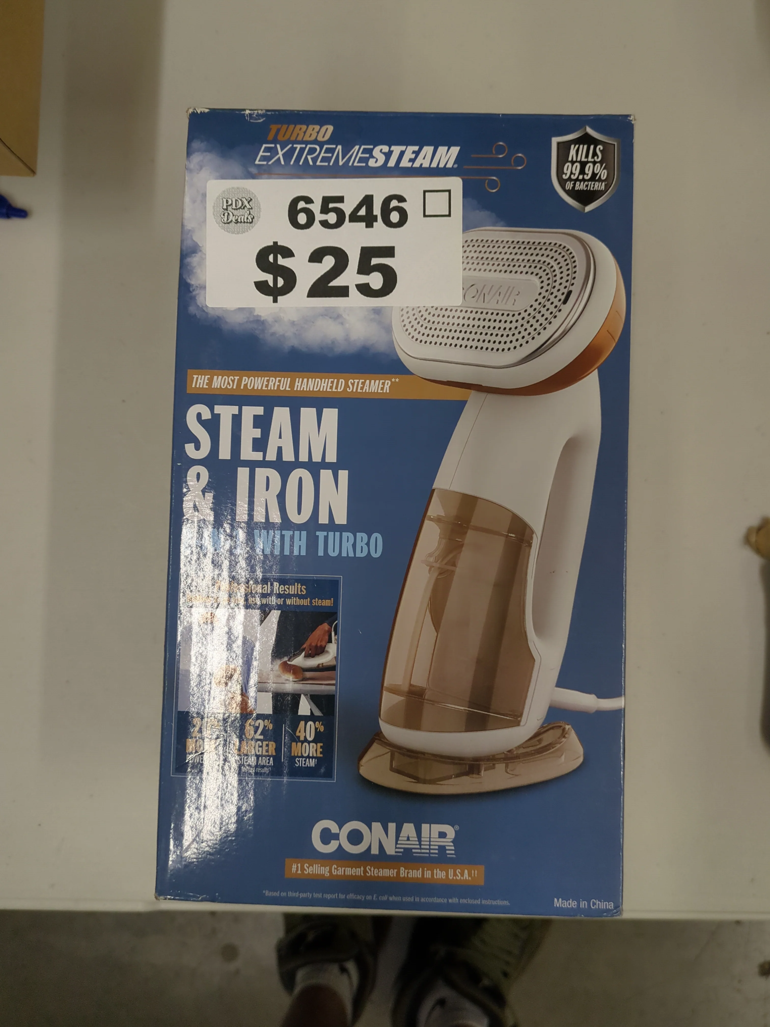 Conair Handheld 2-in-1 Turbo Extreme Garment Steamer and Iron - Image 4