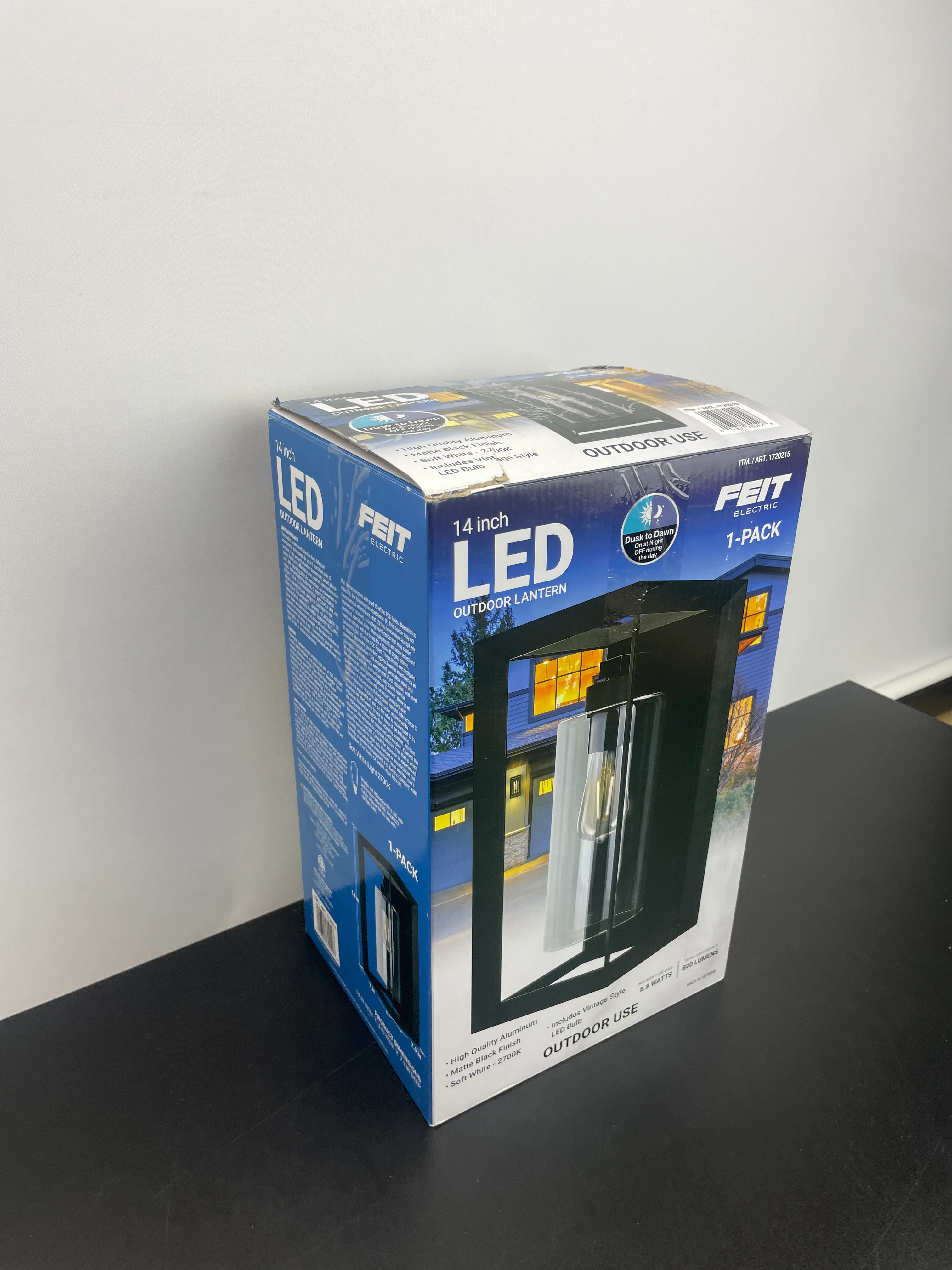 Feit LED Outdoor Lantern - Image 4
