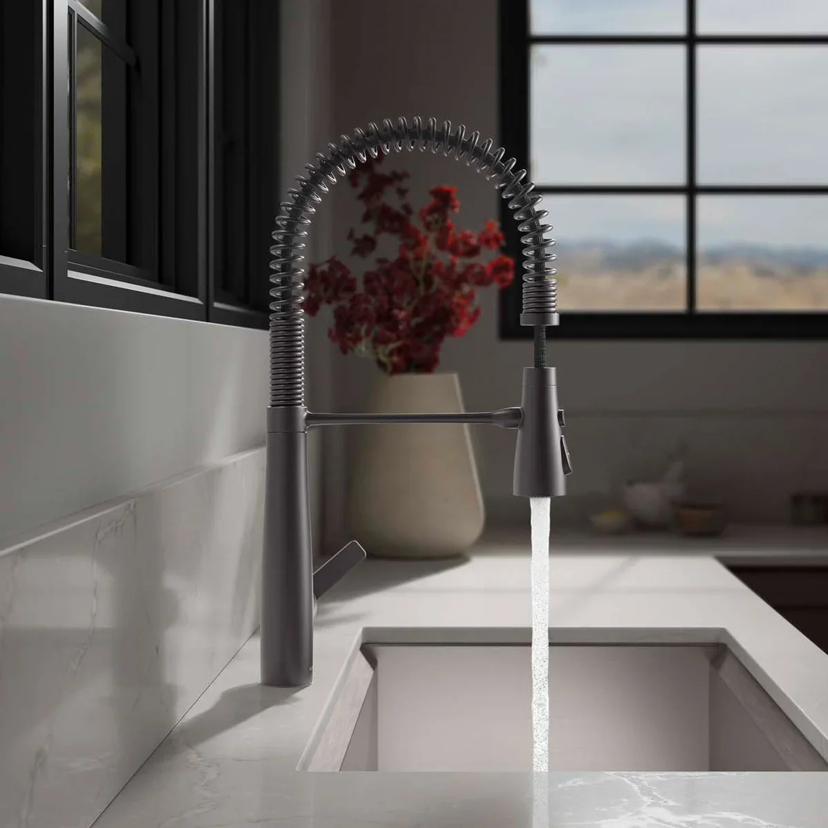 NEW - Kohler Vind Matte Black Semi-Professional Pull-Down Kitchen Sink Faucet - Image 2
