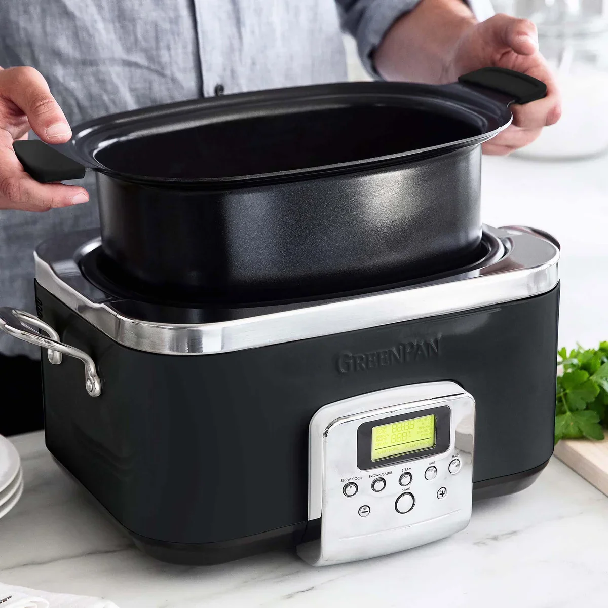 GreenPan Elite 8-in-1 Programmable 6-Quart Slow Cooker - Retail $159 - Image 3