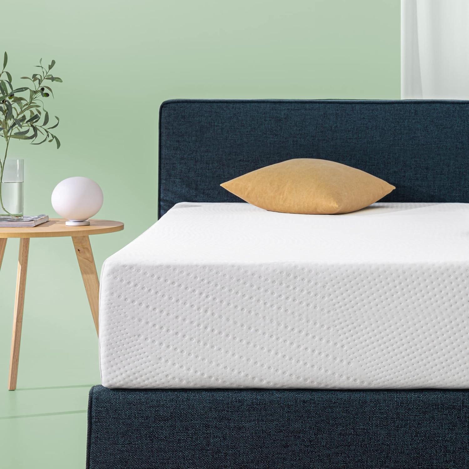 NEW- ZINUS FULL 12 in Cooling Essential Memory Foam Mattress, Full, White - Retail $295 - Image 4