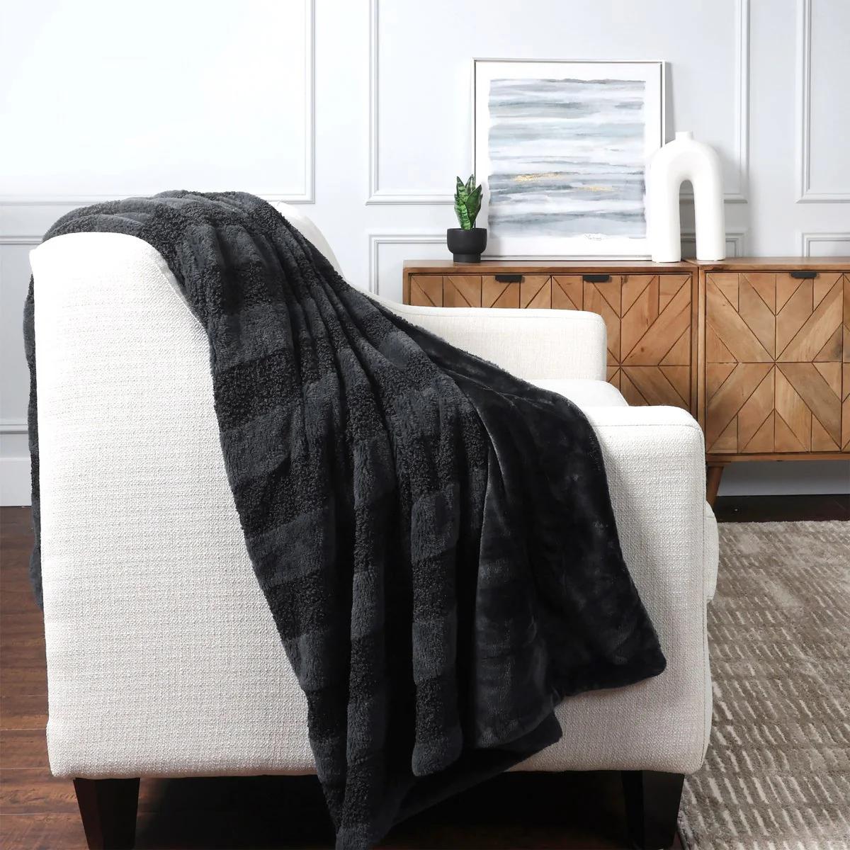 Life Comfort Artisan Mixed Yarn Throw - Retail $13 - Image 2