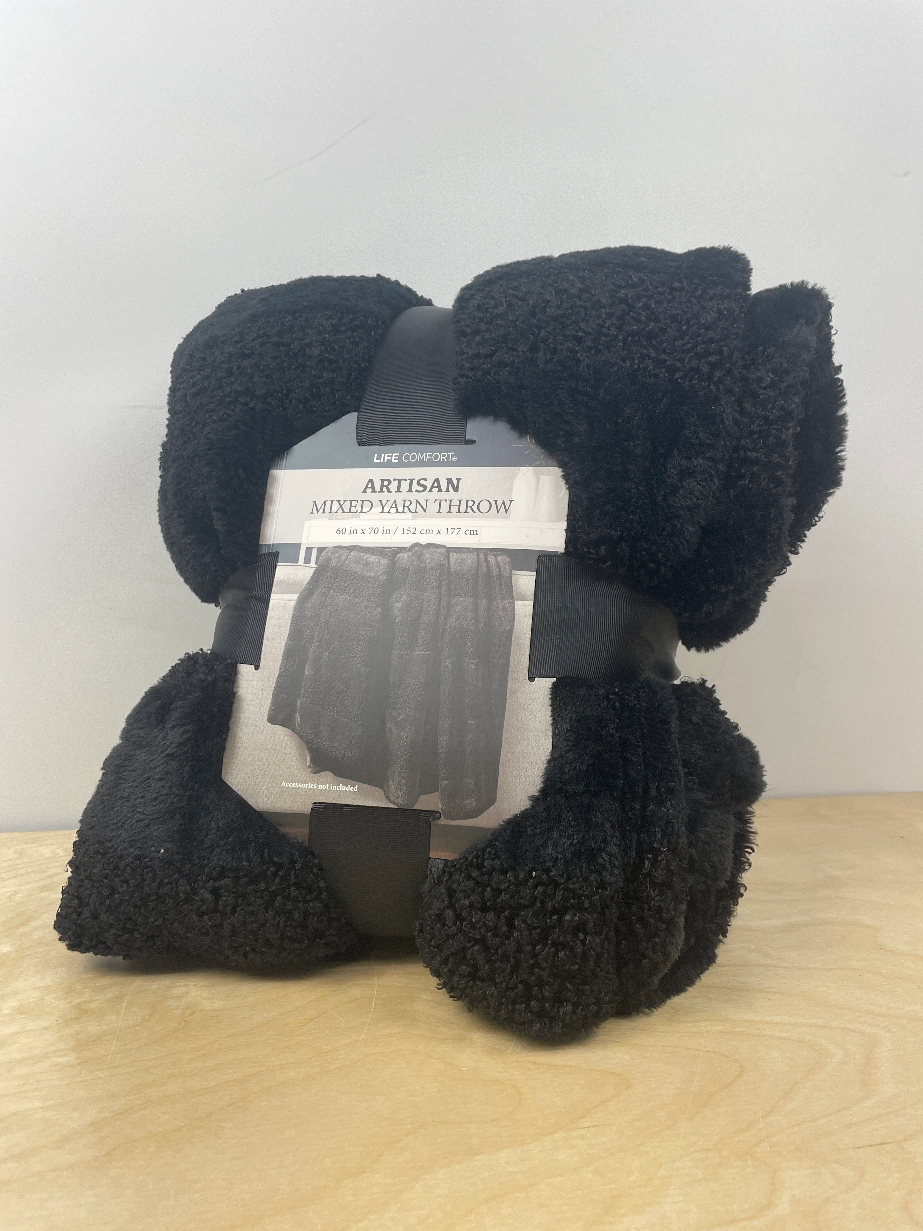 Life Comfort Artisan Mixed Yarn Throw - Retail $13 - Image 7
