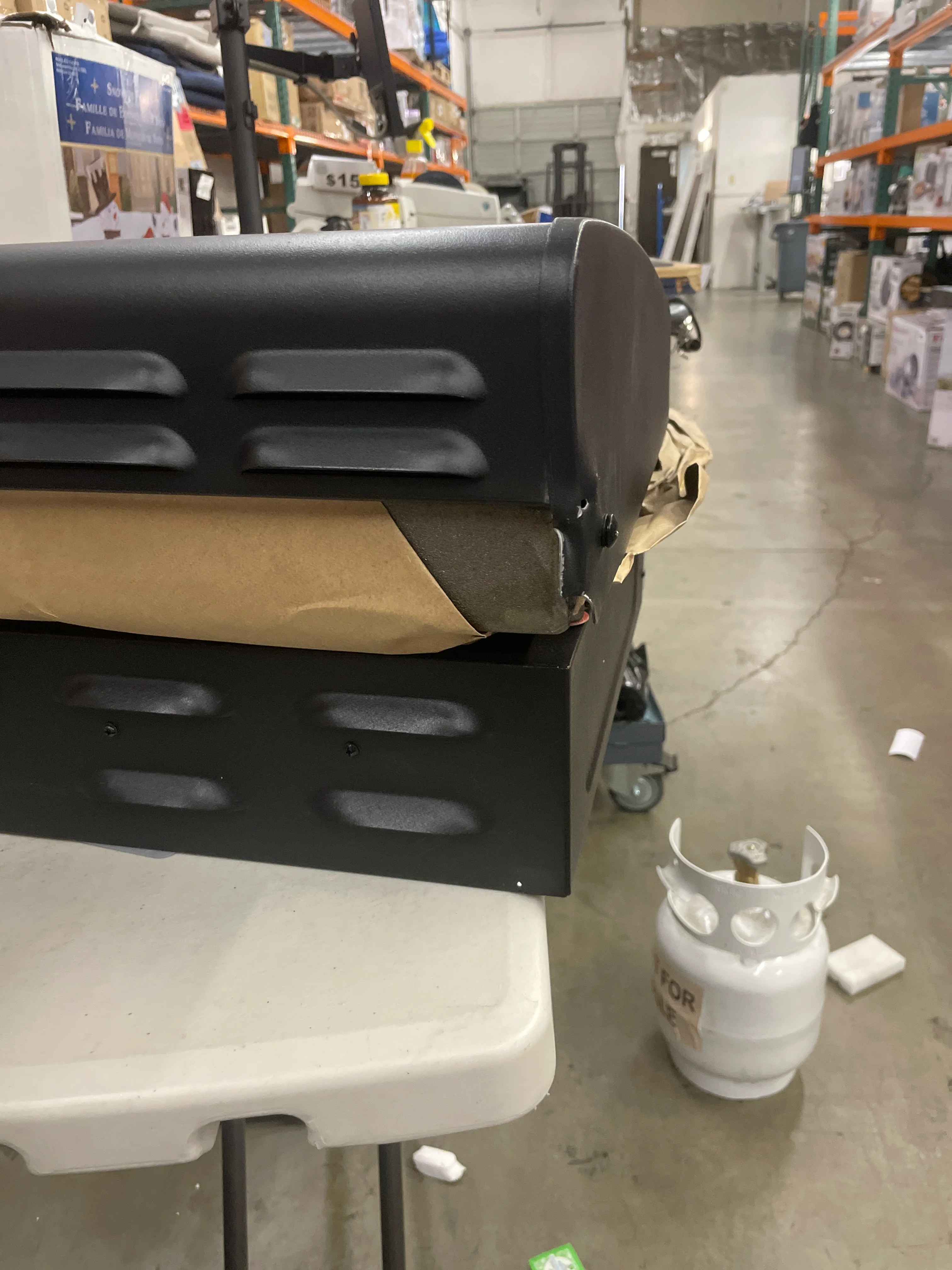 Blackstone 22 inch Omnivore Griddle Tabletop Bundle - Retail $189 - Image 5