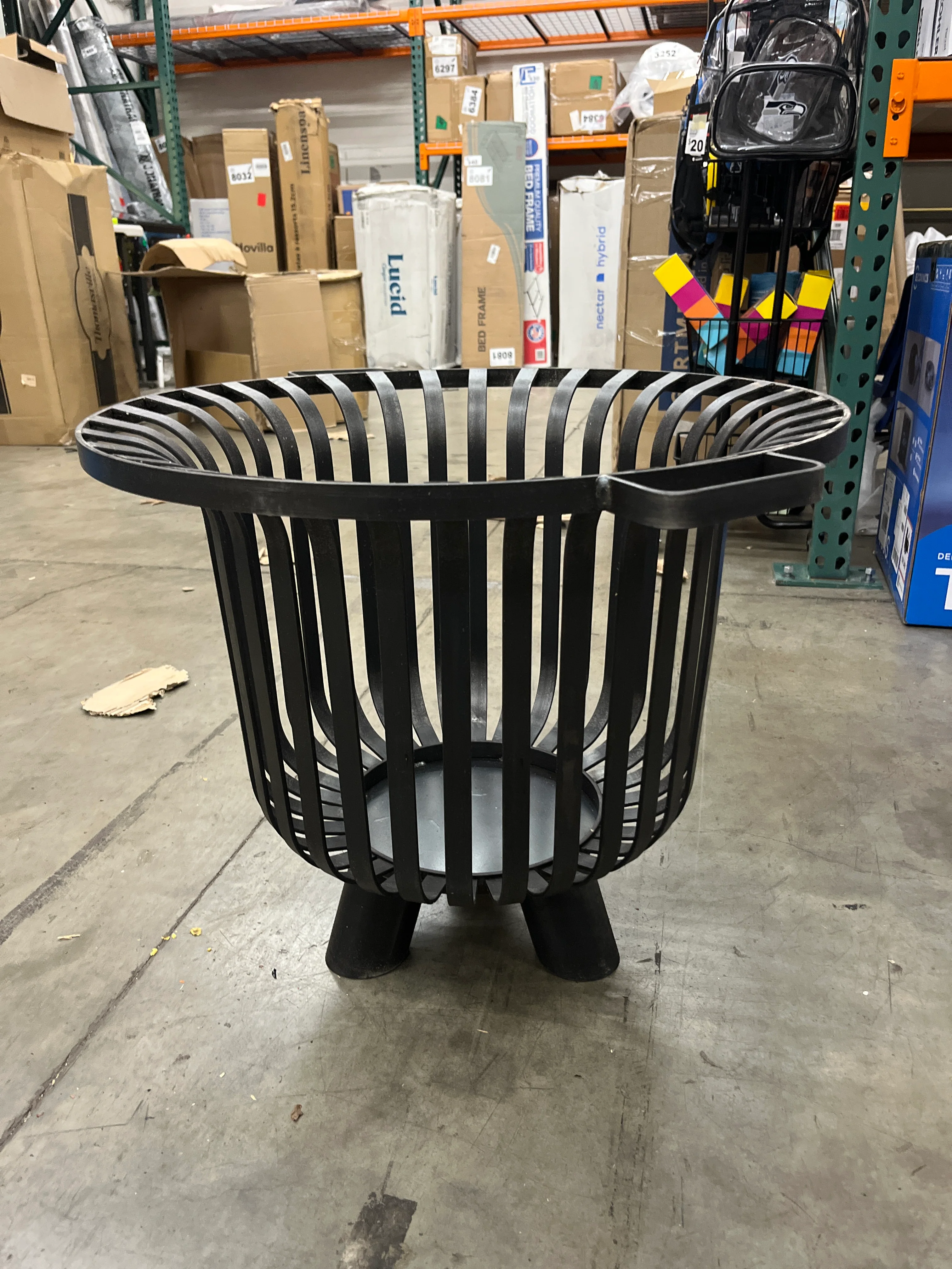 Cook King 111452 Verona Fire Basket, Large, Steel - Retail $58 - Image 4