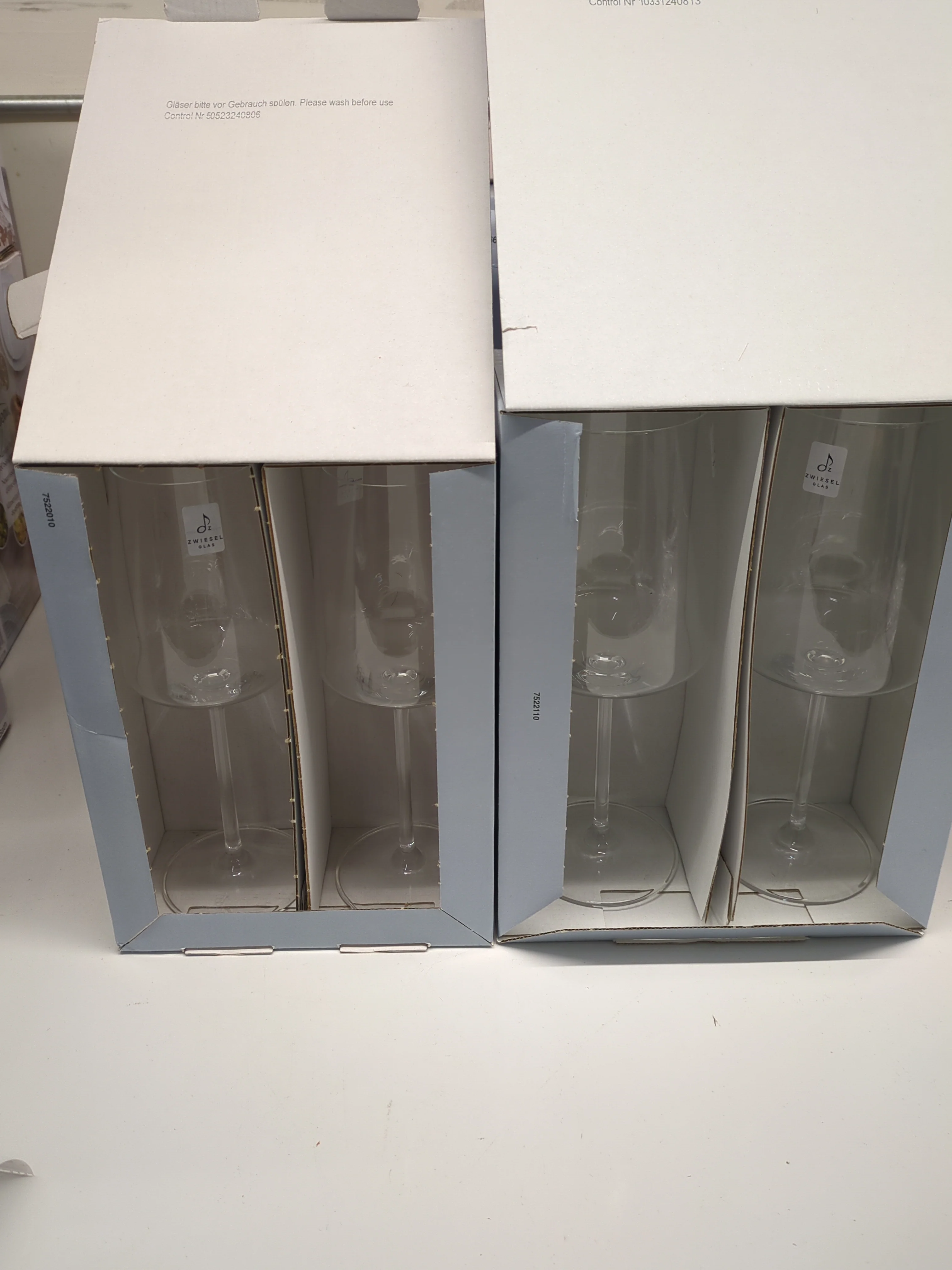 Zwiesel Sensa Red and White Wine Glasses, 8-pack - Retail $69 - Image 6