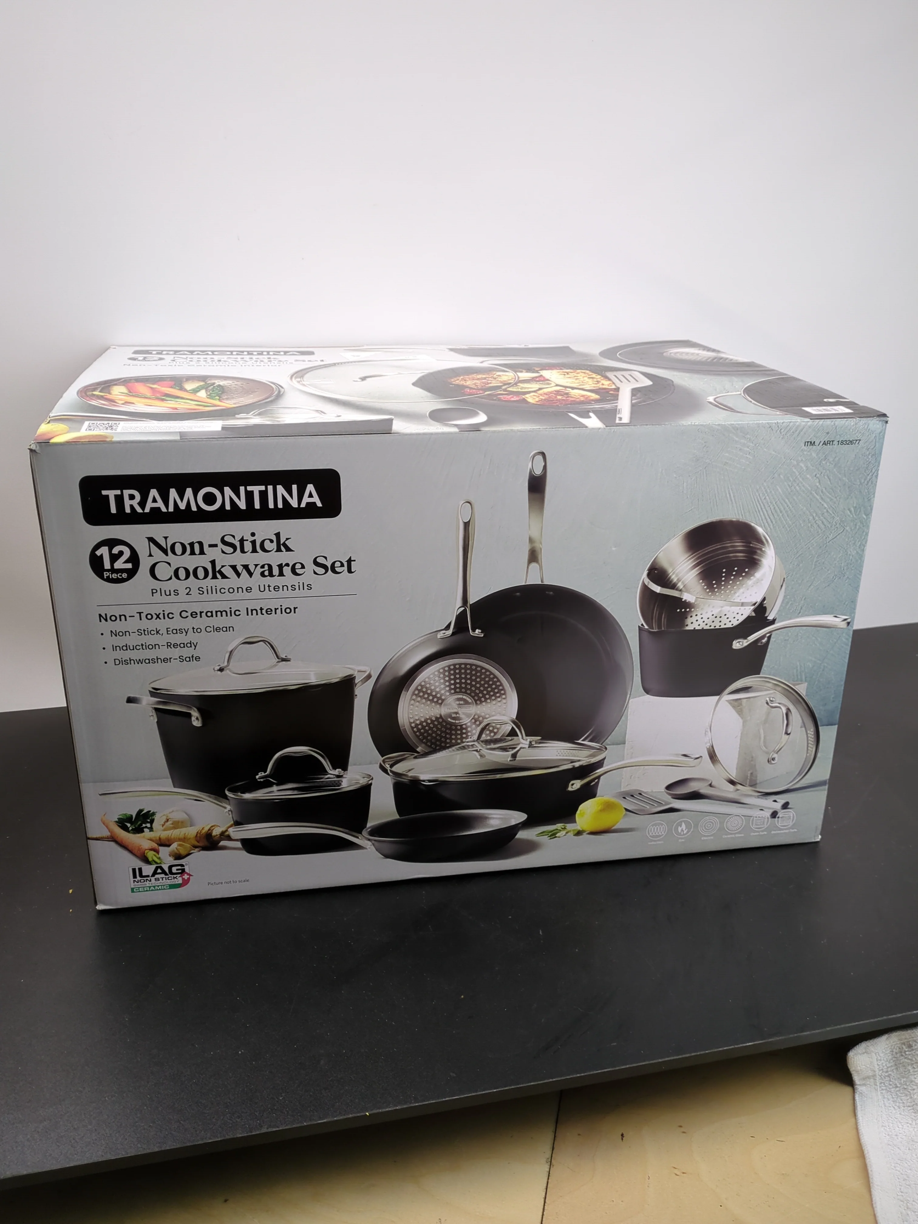 NEW - Tramontina Ceramic Non-Stick 12-piece Cookware Set with Utensils - Image 2