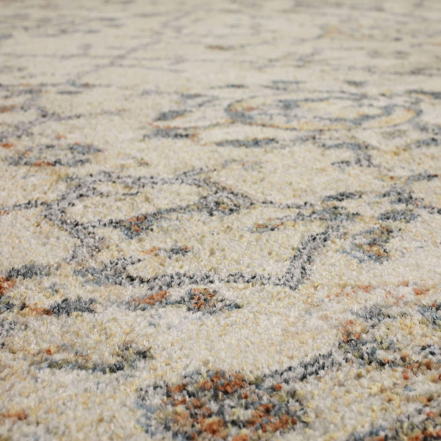 NEW - Mohawk 2' 11" x 5' Home Garrett Floral Ornamental Cream Area Rug Perfect for Living Room, Dining Room, Office - Retail $34 - Image 3