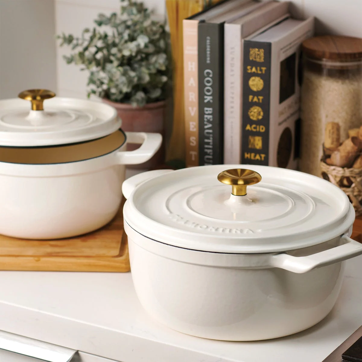 NEW - Tramontina 4-quart & 6-quart Enameled Cast Iron Round Dutch Oven, 2-pack - Image 3