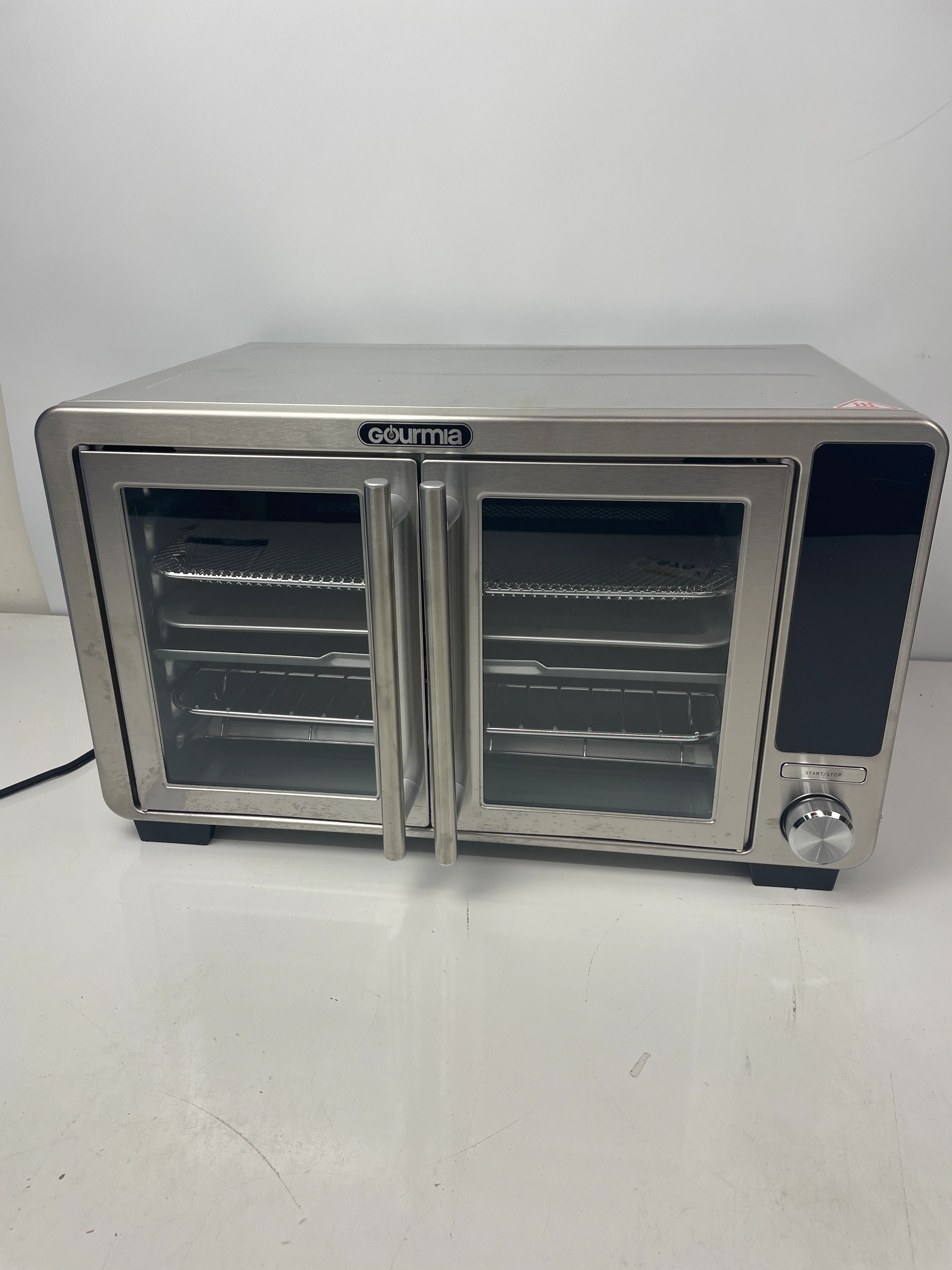 NEW - Gourmia XL Digital Countertop Oven with Air Fry - Retail $140 - Image 3