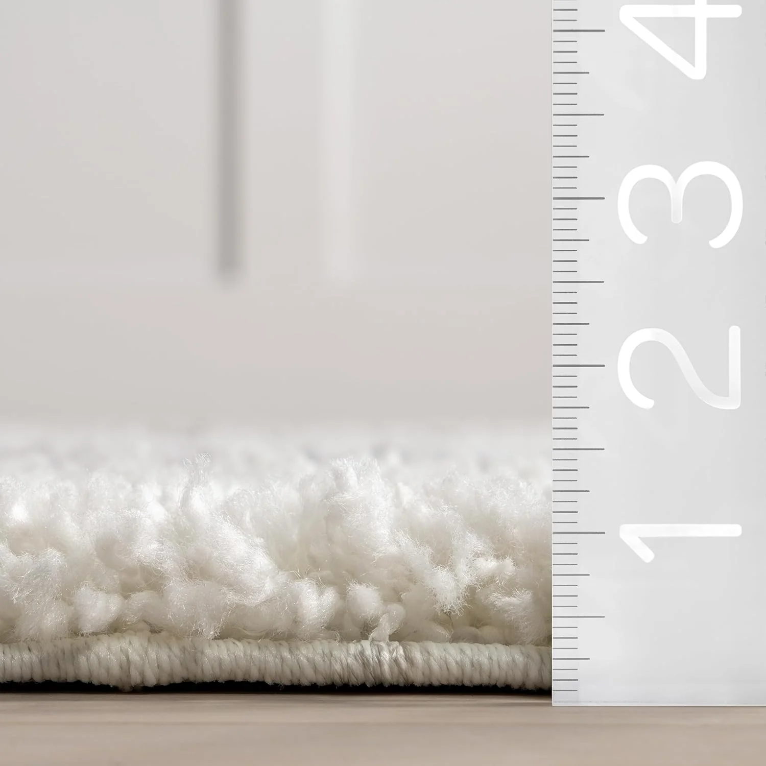 NEW - nuLOOM  7x9 Tess Moroccan Shag Area Rug - Shag Area Rug Modern/Contemporary White/Grey Rugs for Living Room Bedroom Dining Room Nursery - Retail $89 - Image 3