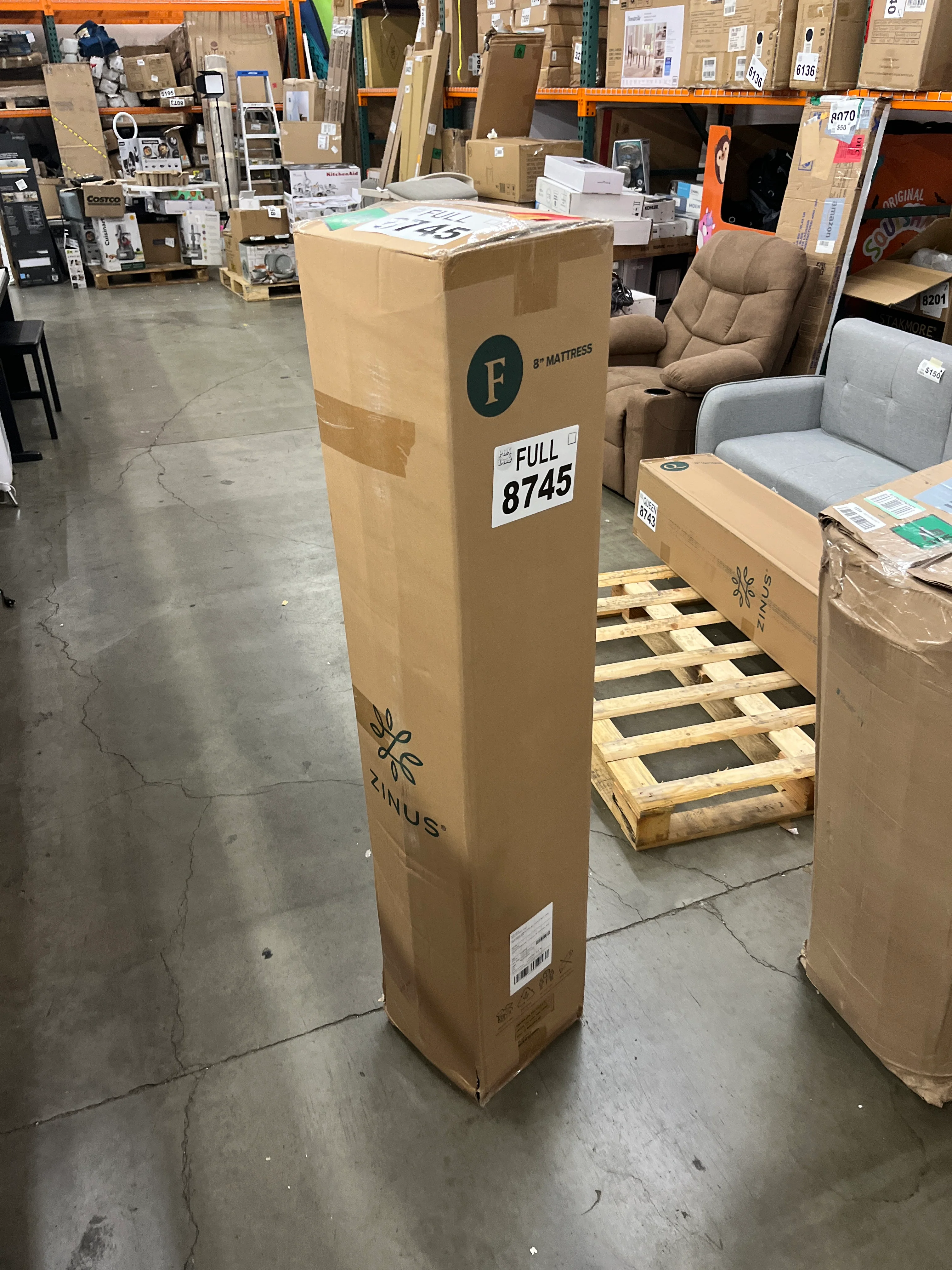 NEW - ZINUS FULL 8 Inch Foam and Spring Hybrid Mattress [New Version], Medium Firmness, Durable Support, Certified Safe Foams & Fabric, Mattress in A Box - Retail $138 - Image 7