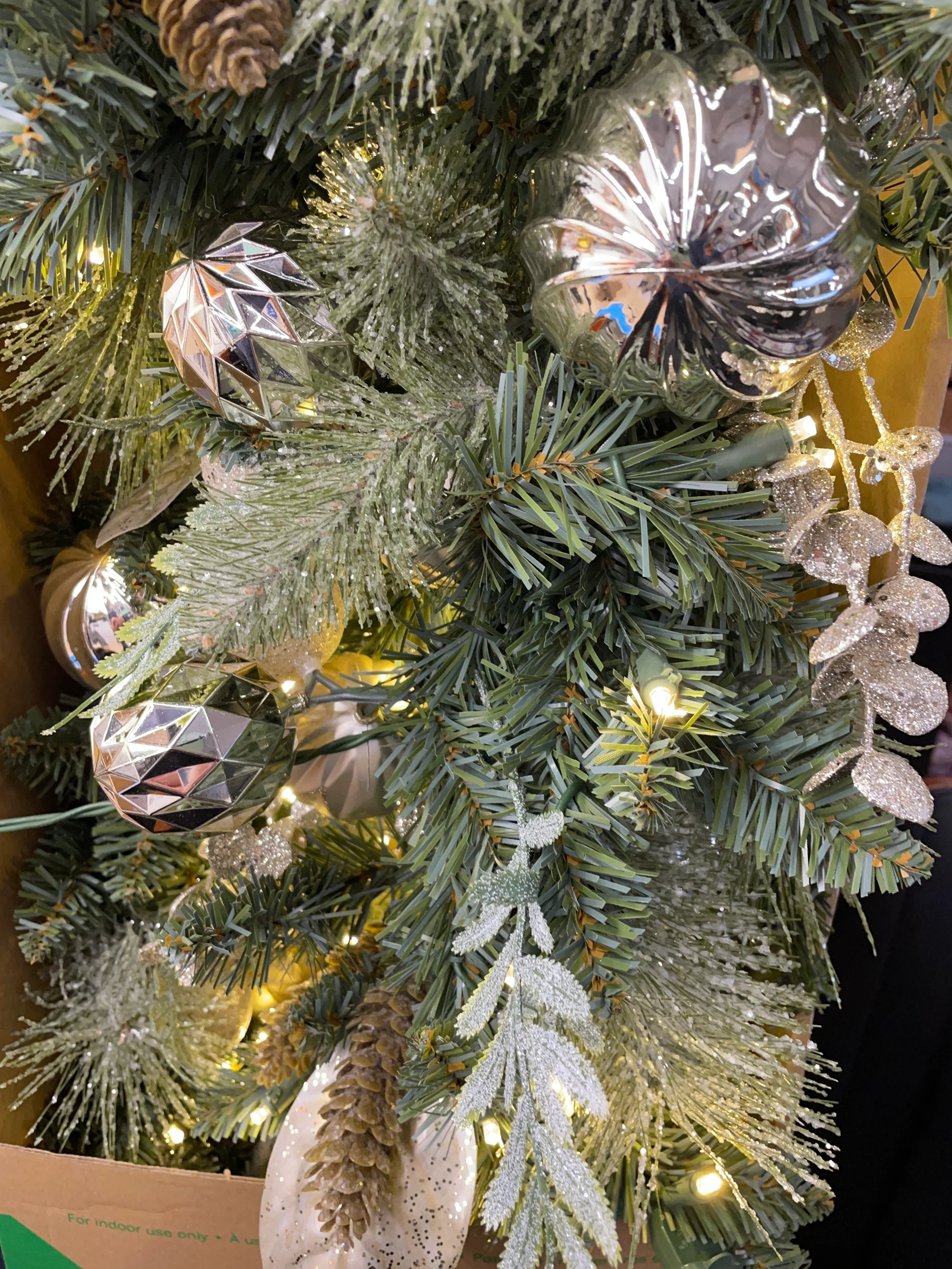 9' Pre-lit LED with Twinkle Artificial Decorated Garland, Silver - Image 2