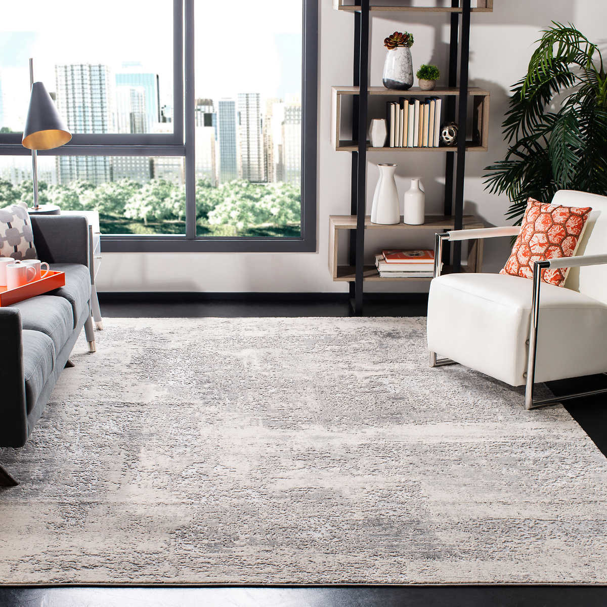 Like NEW - Costco - Reflection Area Rug 7' 10" x 10' - Retail $205