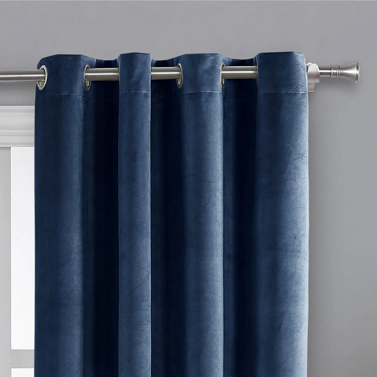 Total Blackout Velvet Window Curtain, 2-pack - Retail $44 - Image 3
