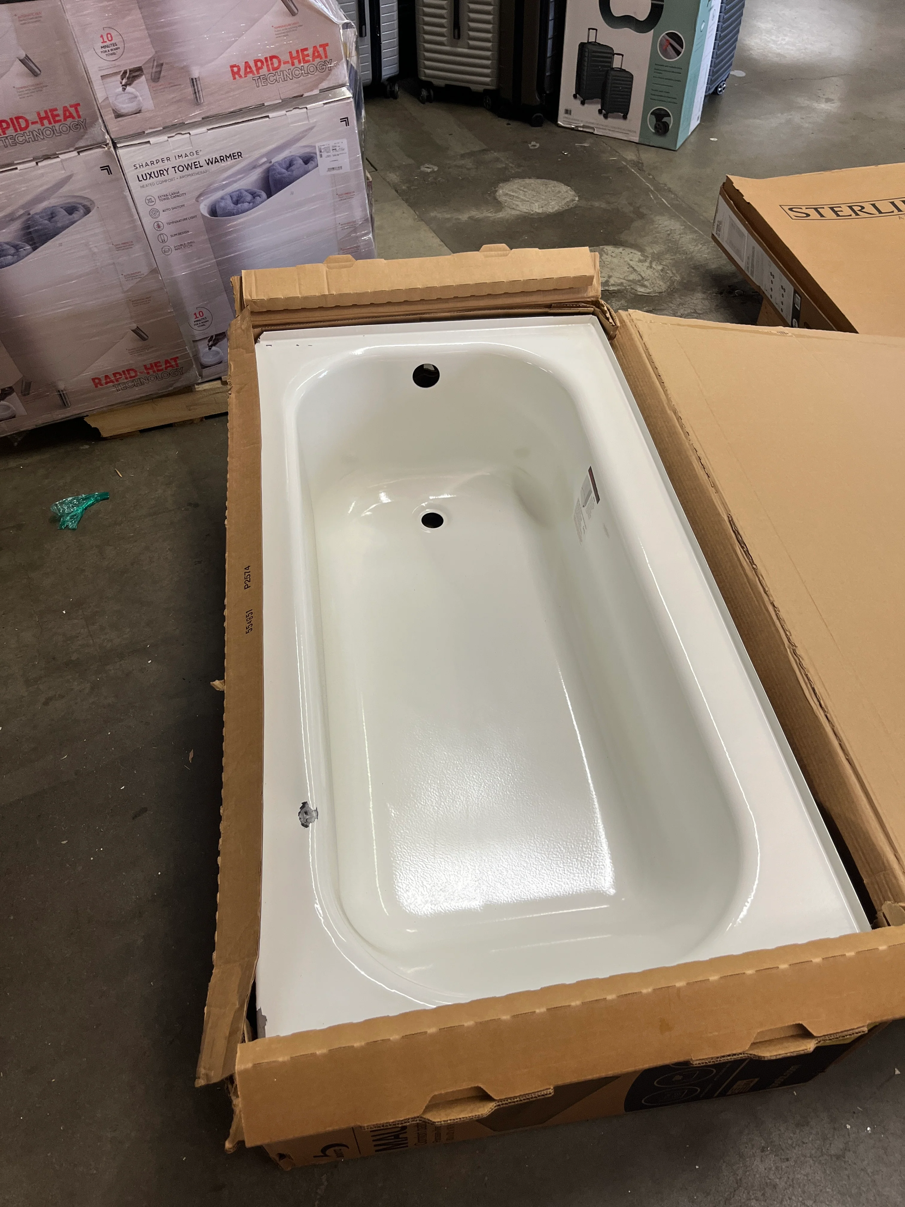 Bootz Industries - Maui Plus 60 in. x 32 in. Soaking Bathtub with Left Drain in White - Retail $384 - Image 8