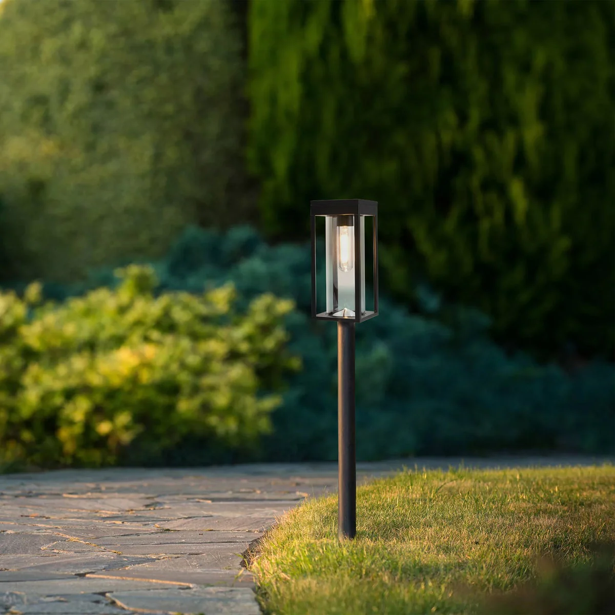 Lutec XL Solar LED Pathway Lights, 2-pack - Image 3