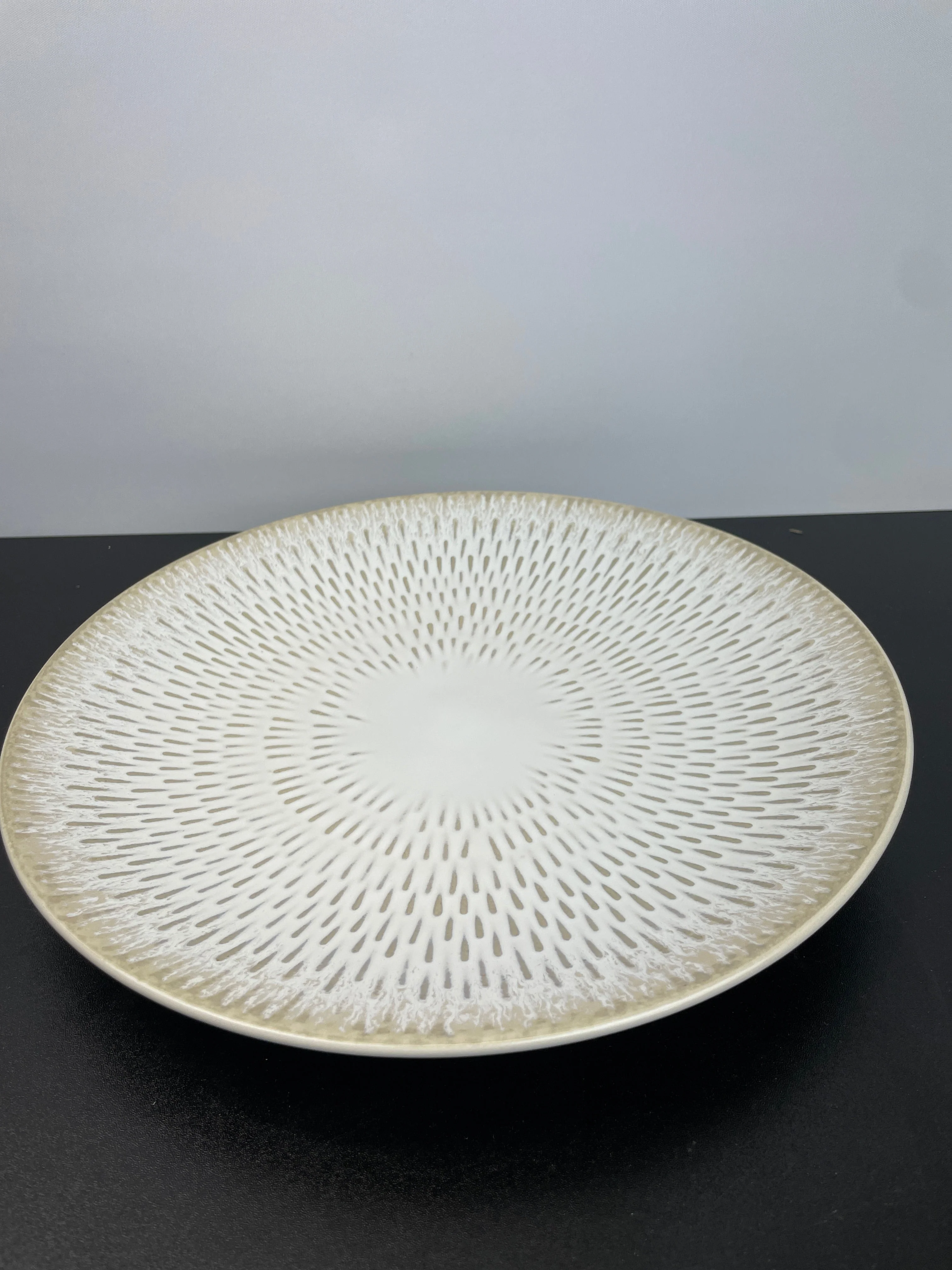 NEW - over&back Ivory WESTPOINT 16-piece Dinnerware Set - Retail $55 - Image 5
