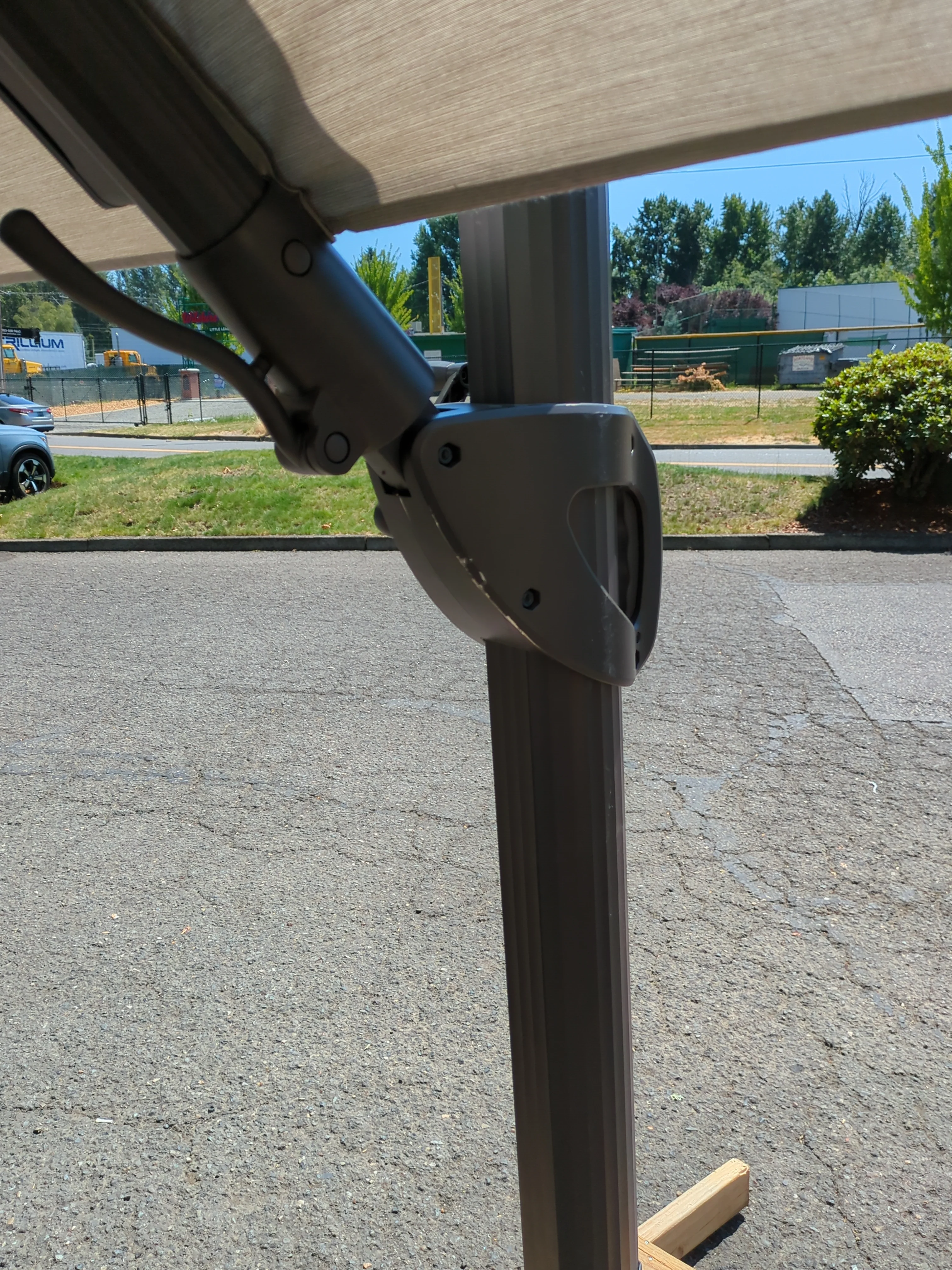 Costco - Seasons Sentry 10ft Square Solar LED Cantilever Umbrella D - Retail $699 - Image 4